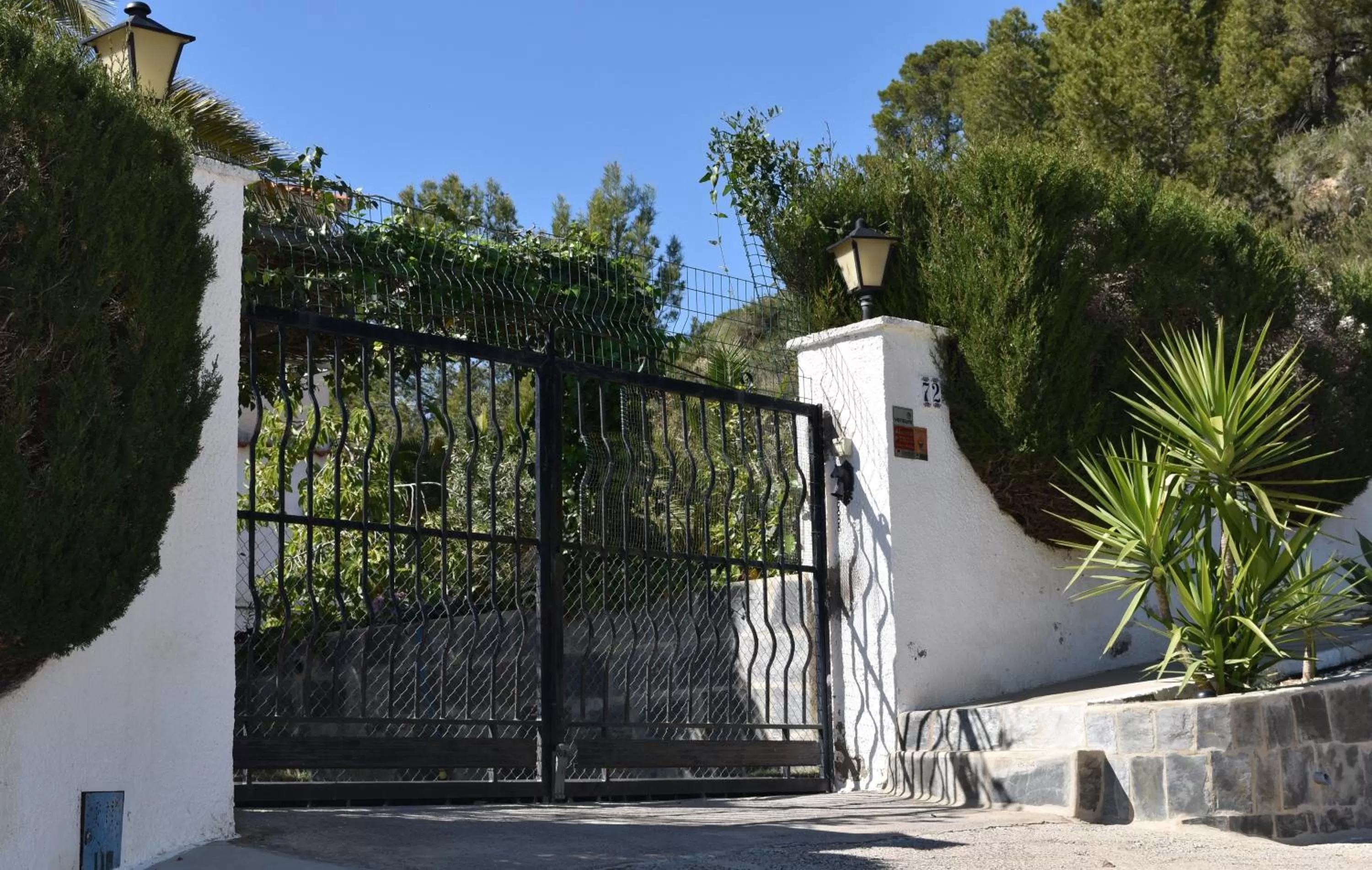 Facade/entrance in Casa Loro Loco B&B