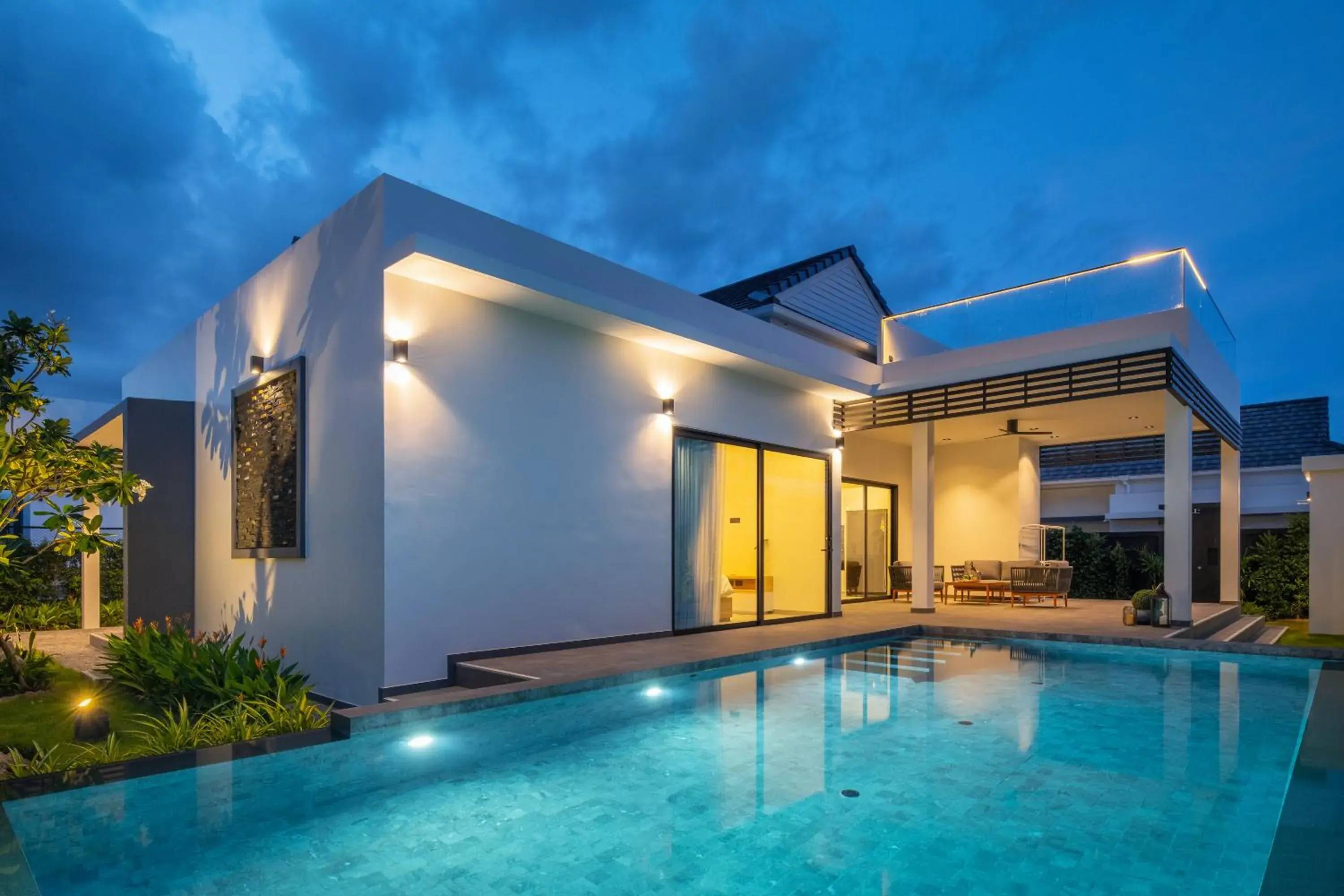 Swimming pool, Property Building in Sivana Villas Hua Hin