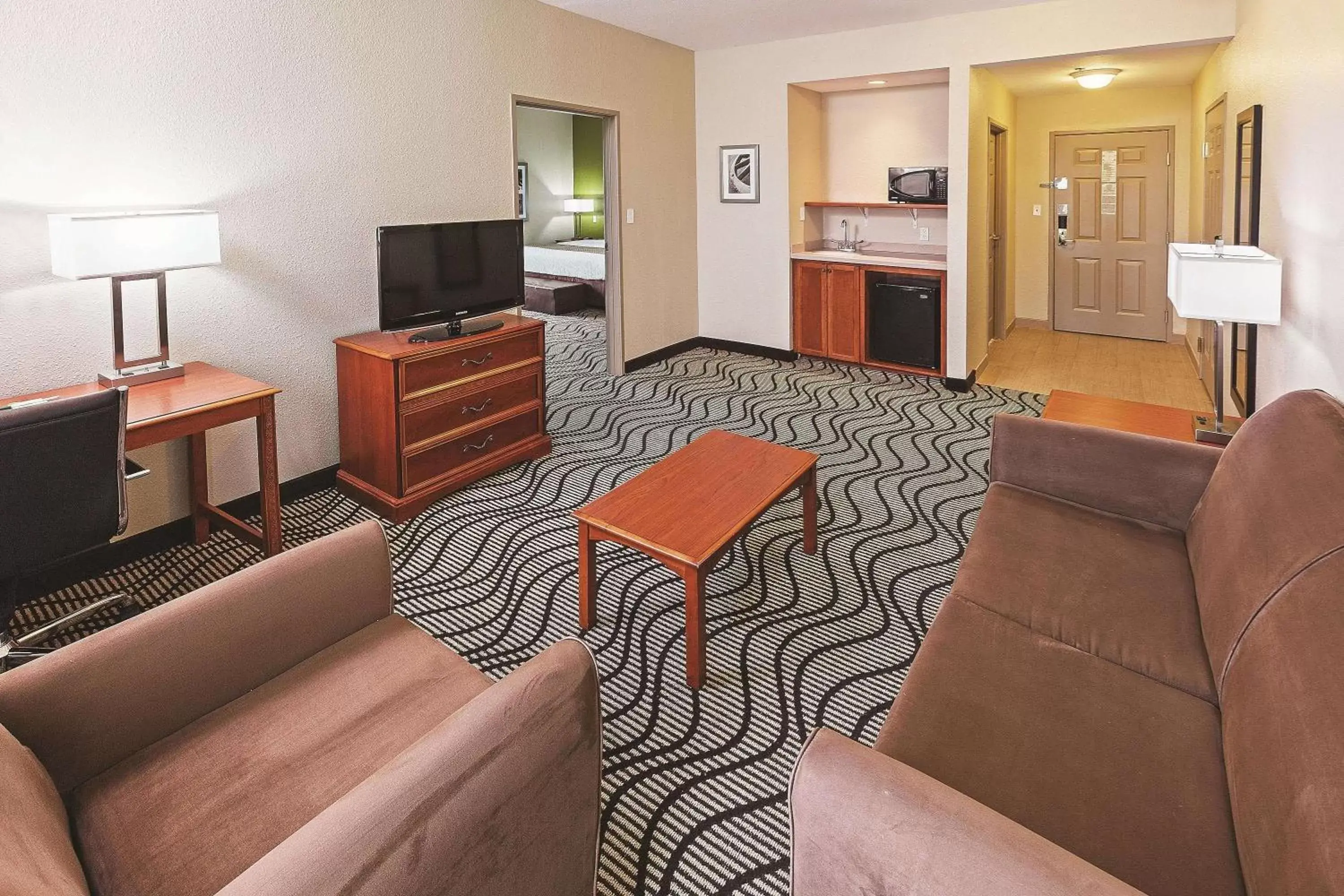 Photo of the whole room in La Quinta by Wyndham Corpus Christi Northwest Photo of the whole room in La Quinta by Wyndham Corpus Christi Northwest