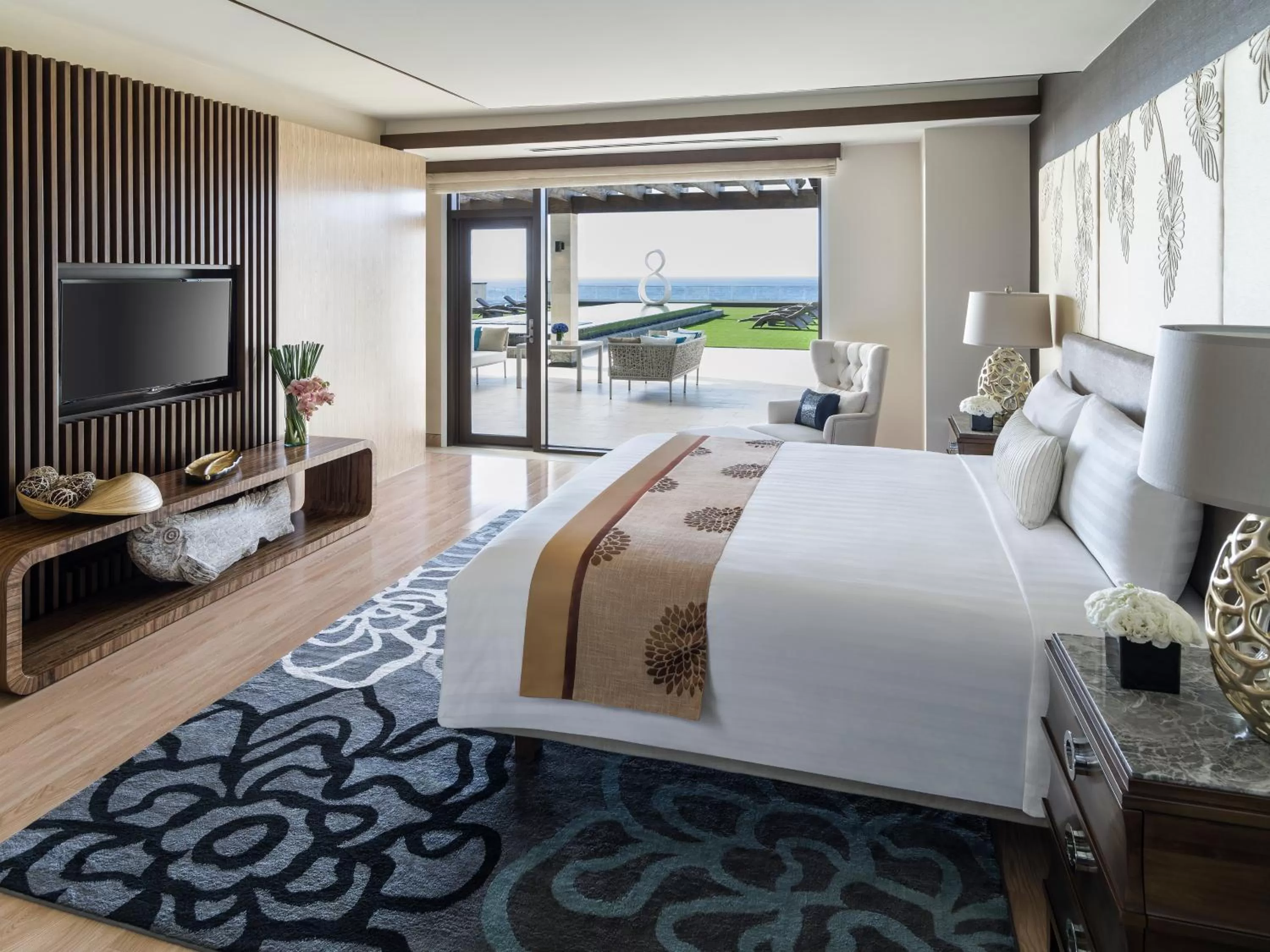 Day, Bed in Dusit Thani Guam Resort