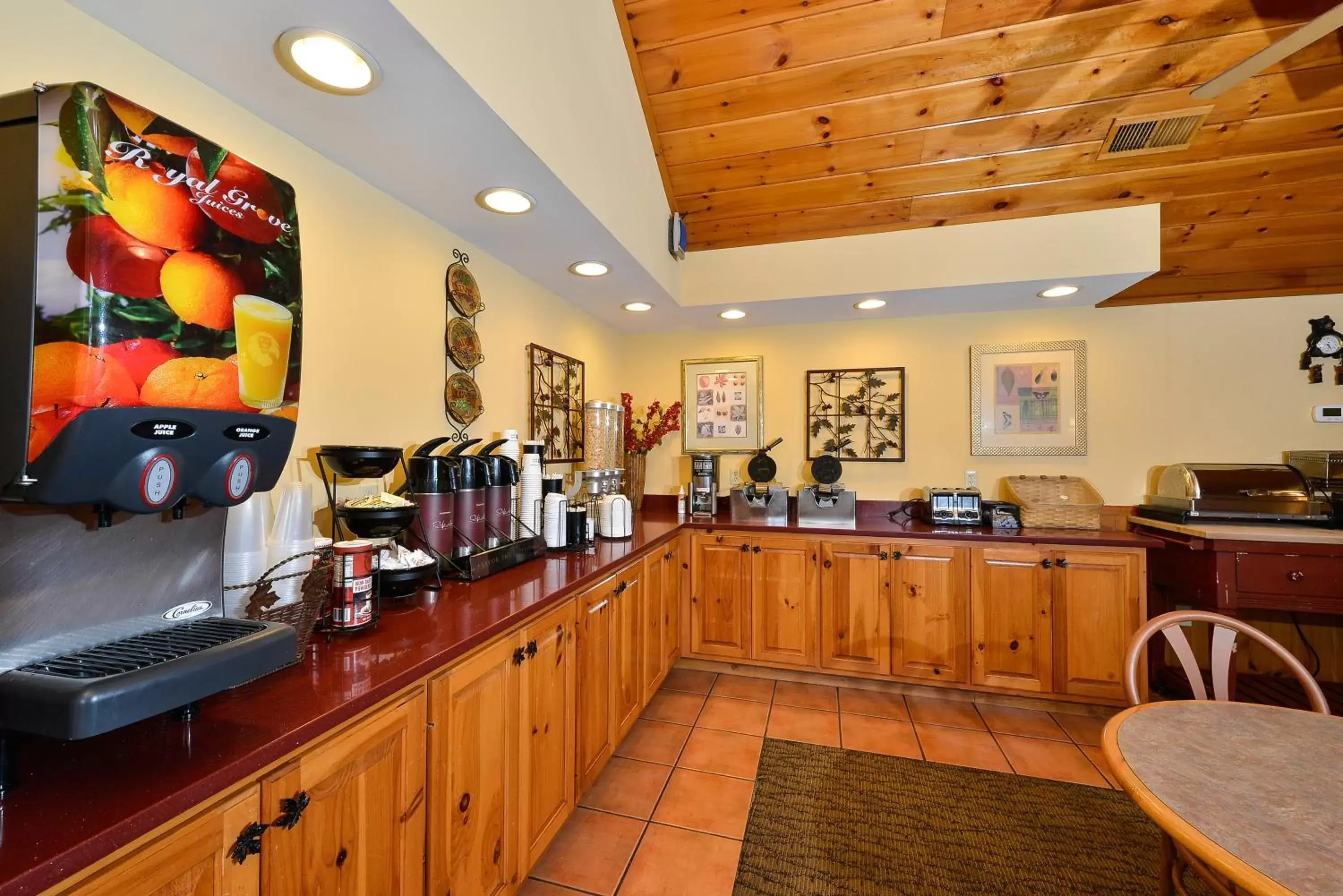 Restaurant/places to eat in Baymont by Wyndham Sevierville Pigeon Forge Restaurant/places to eat in Baymont by Wyndham Sevierville Pigeon Forge