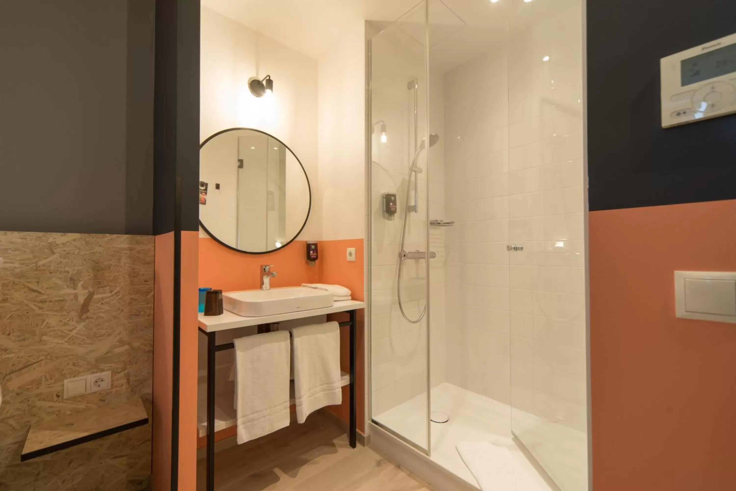 Shower, Bathroom in ibis Styles Wien Messe Prater