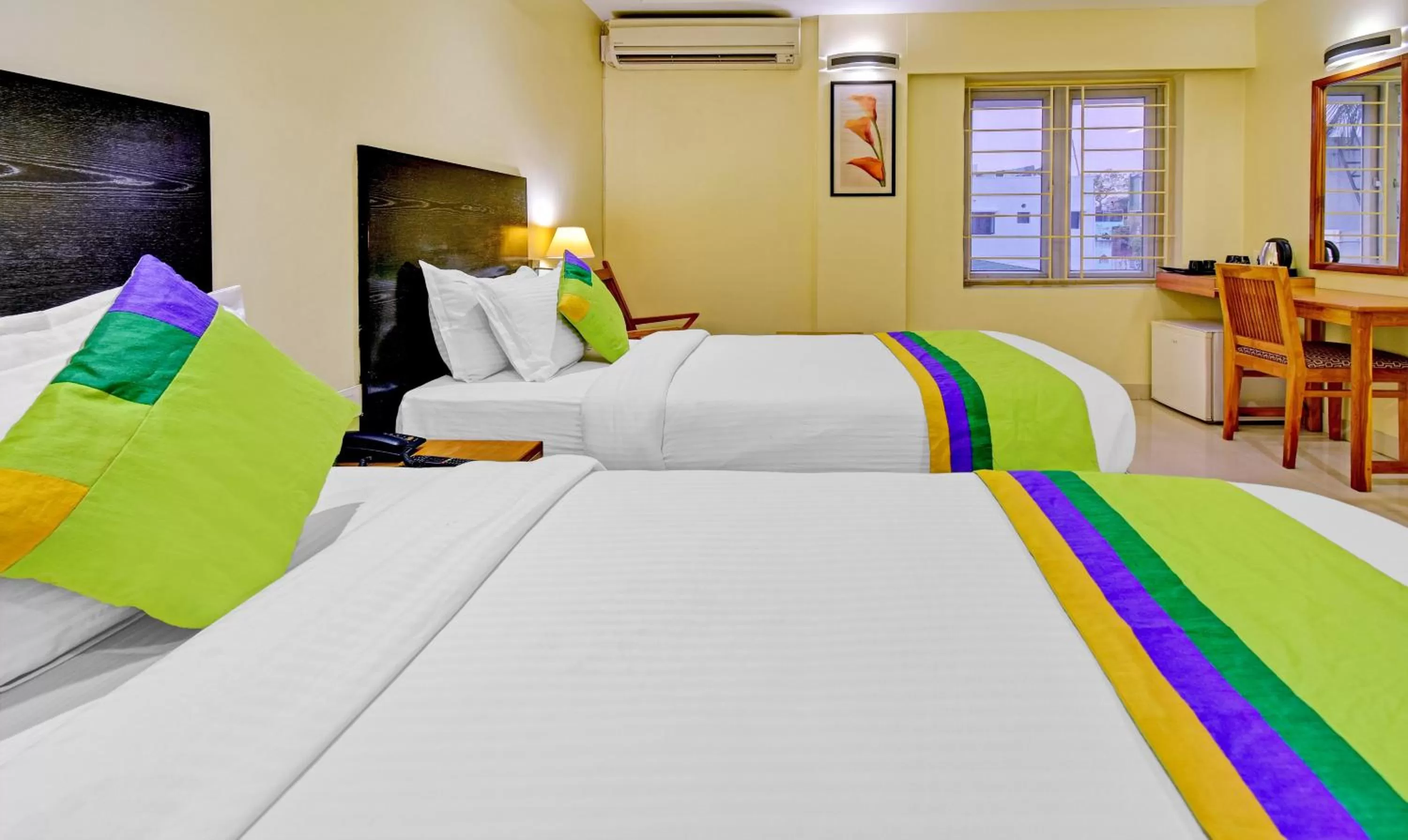 Bedroom, Bed in Treebo Vapr Guindy Ekkatuthangal