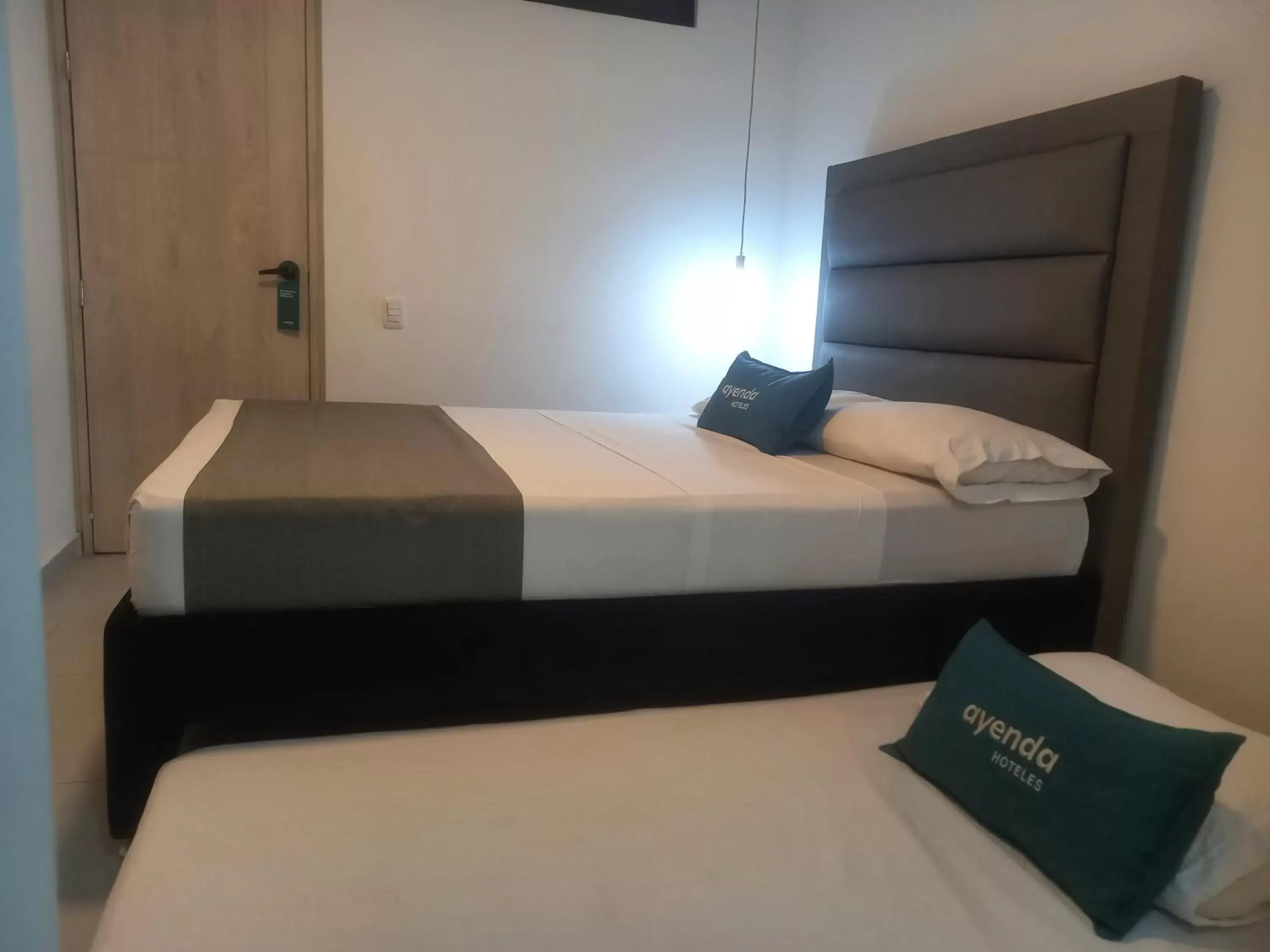 Twin Room in Hotel Colombia Avenida Twin Room in Hotel Colombia Avenida