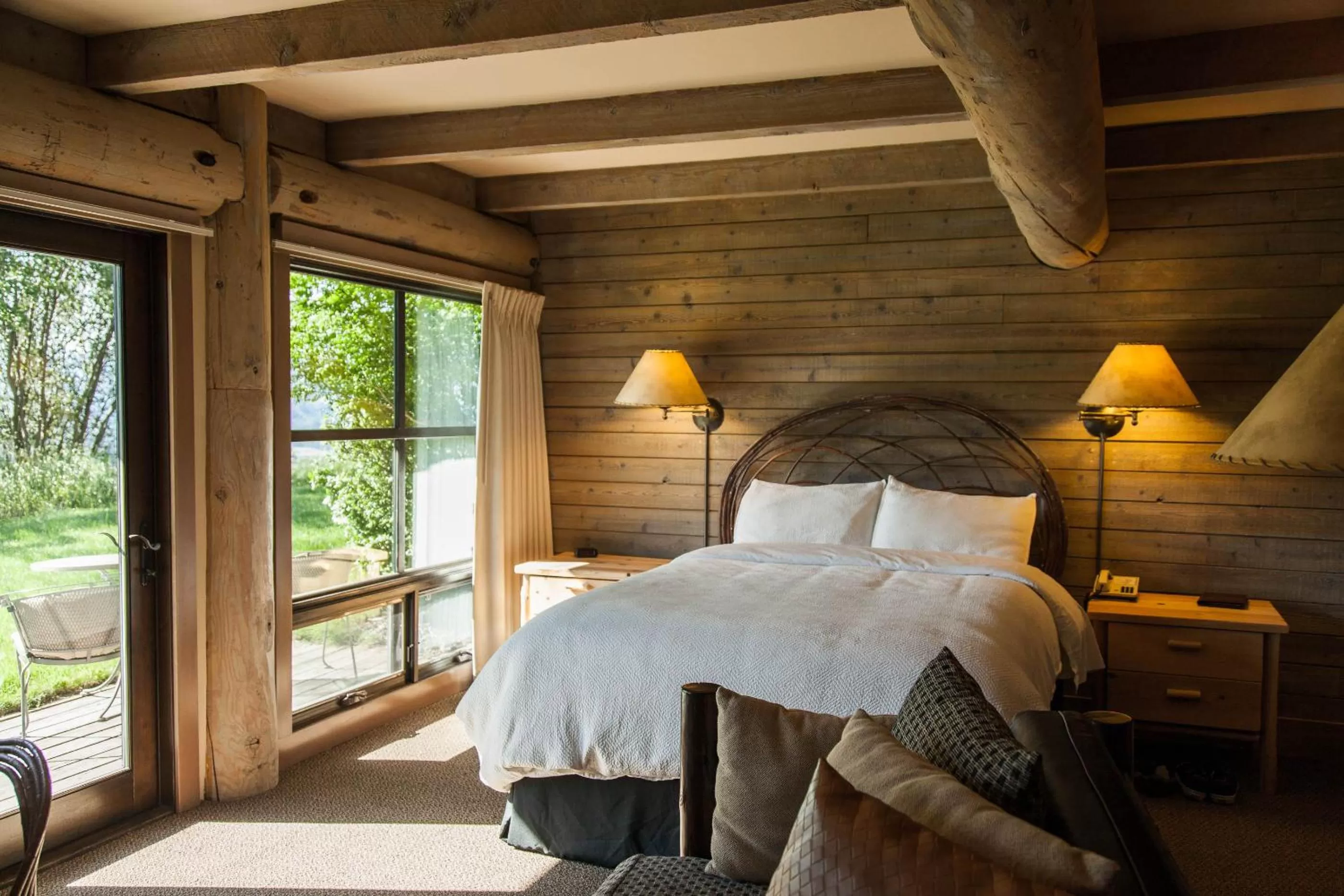 Bed in Sun Mountain Lodge