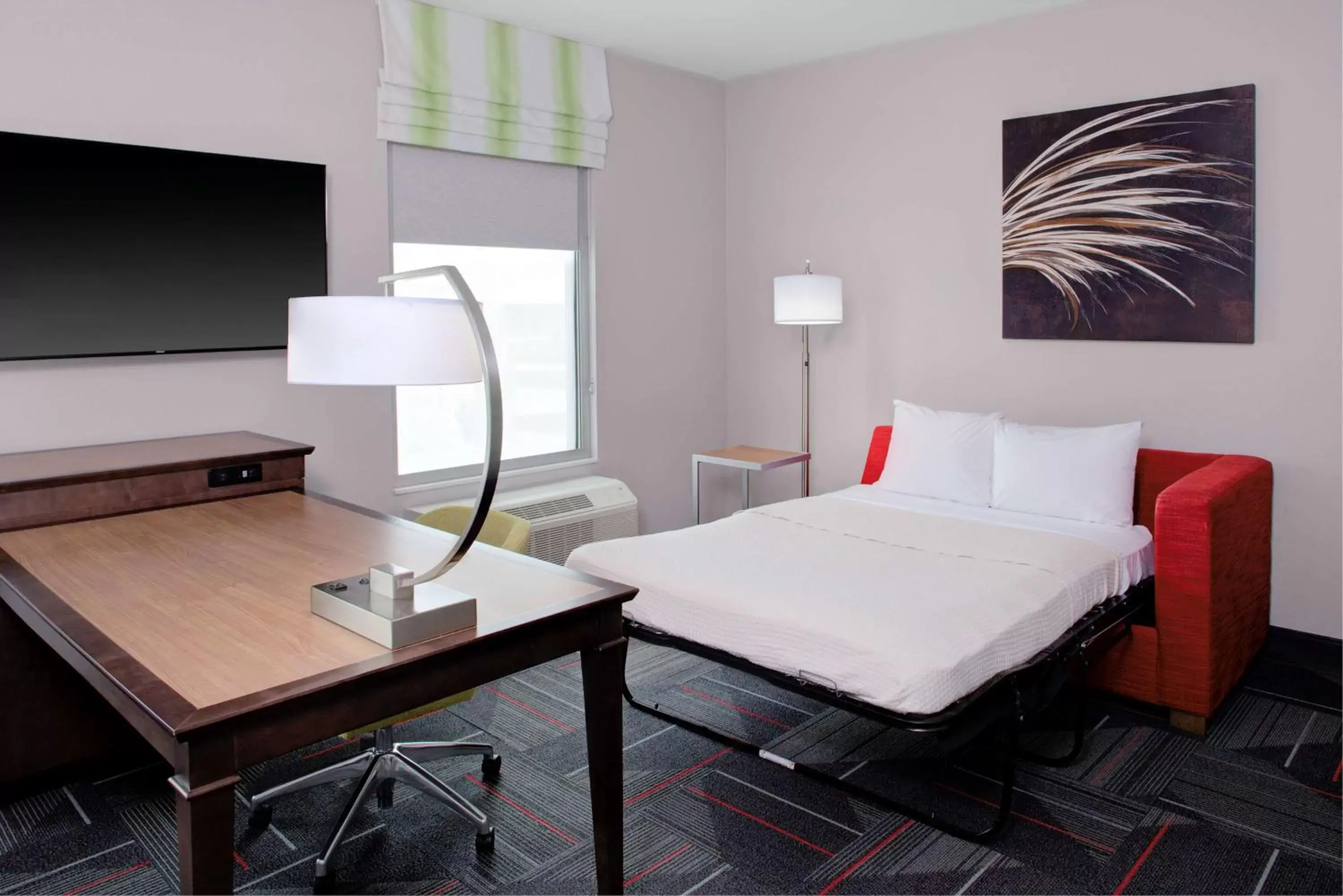 Bedroom, Bed in Hampton Inn & Suites Columbus Scioto Downs