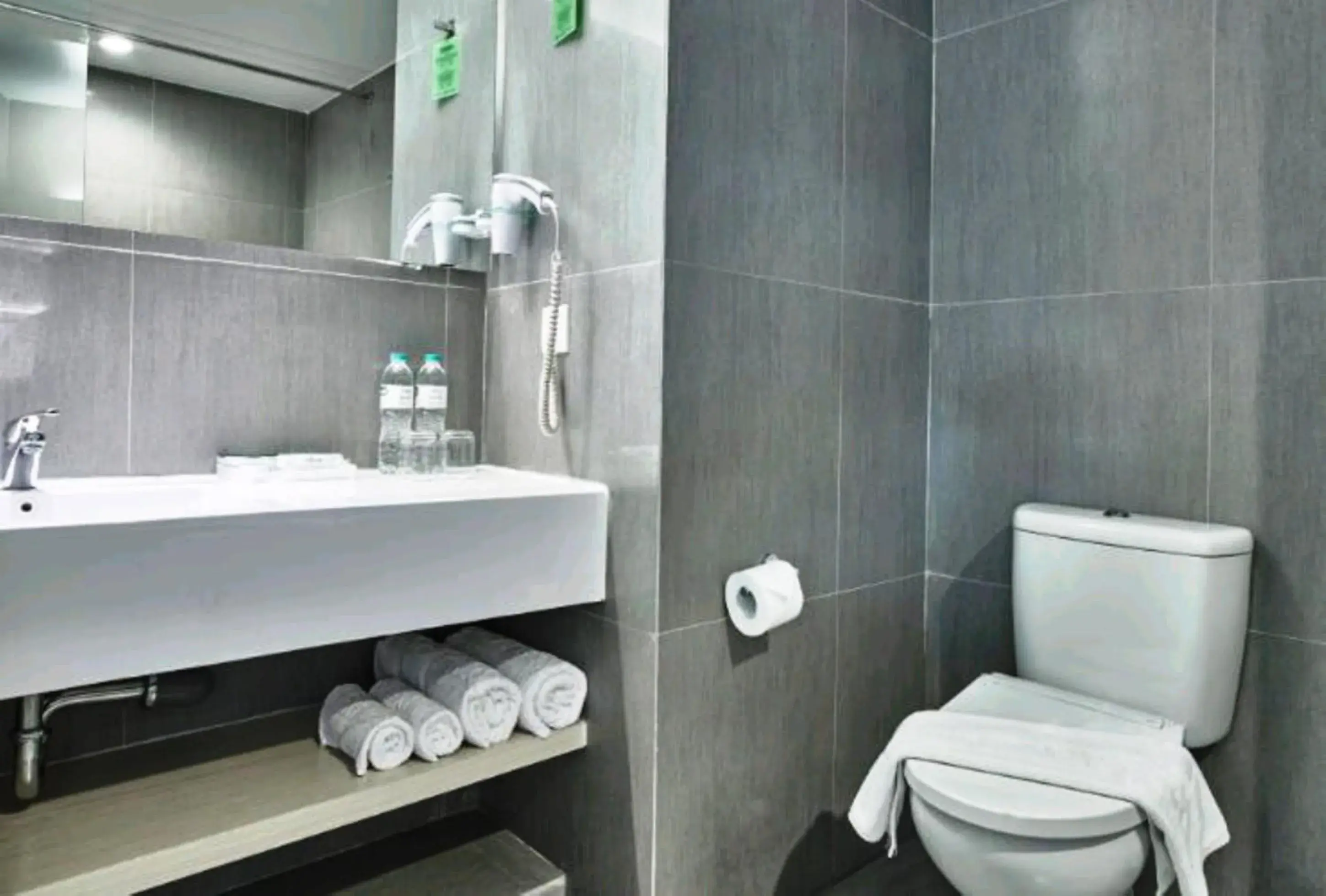 Bathroom in Zuri Express Lippo Cikarang Hotel