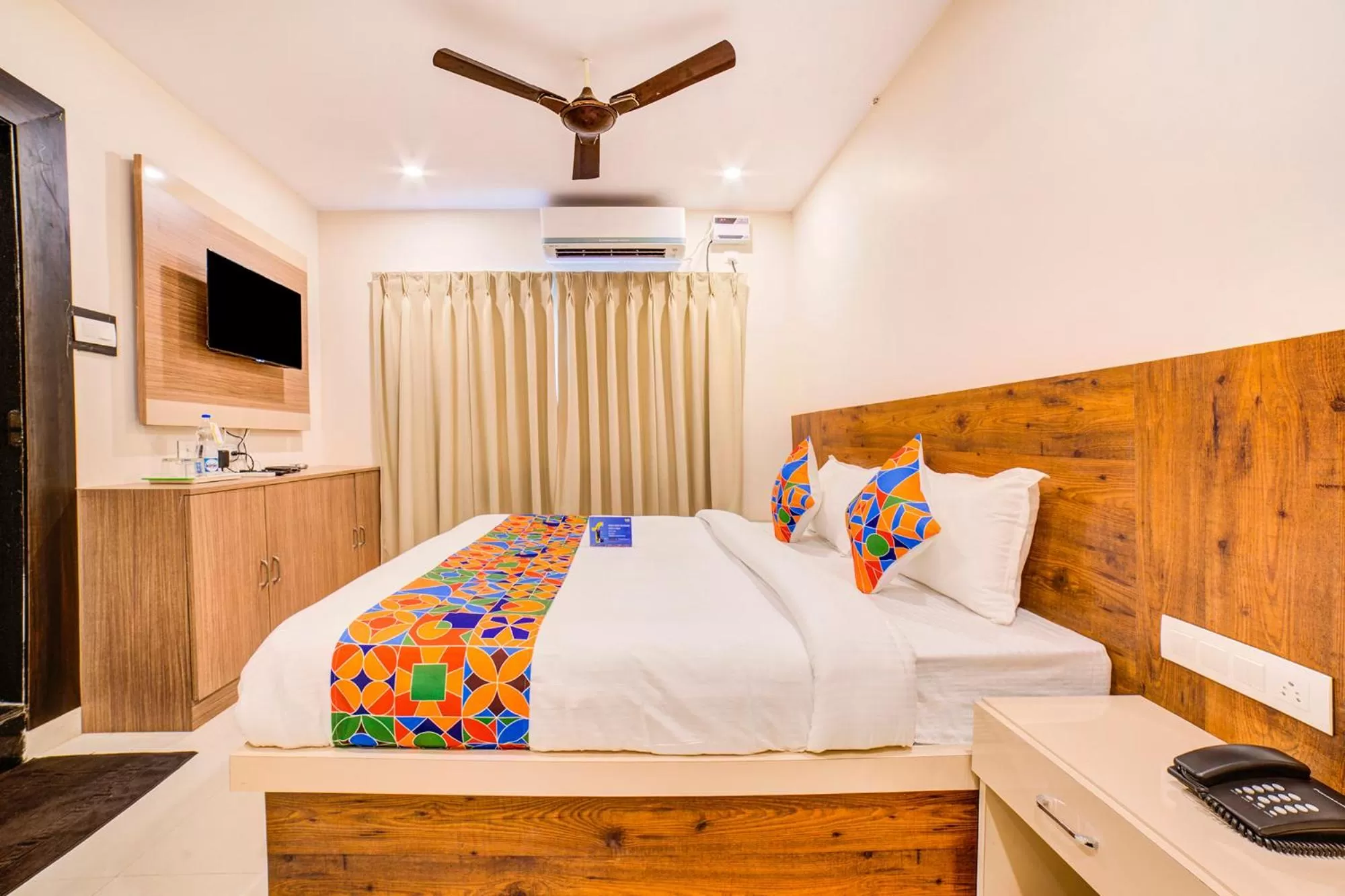 Bedroom, Bed in FabHotel Spark Inn Dwarakanagar