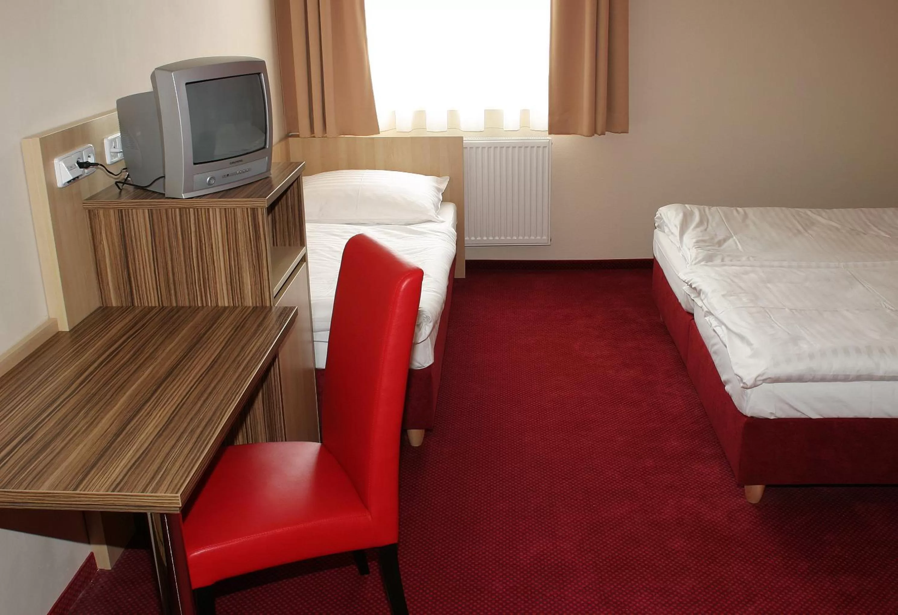 Bedroom, Bed in Hotel U Divadla