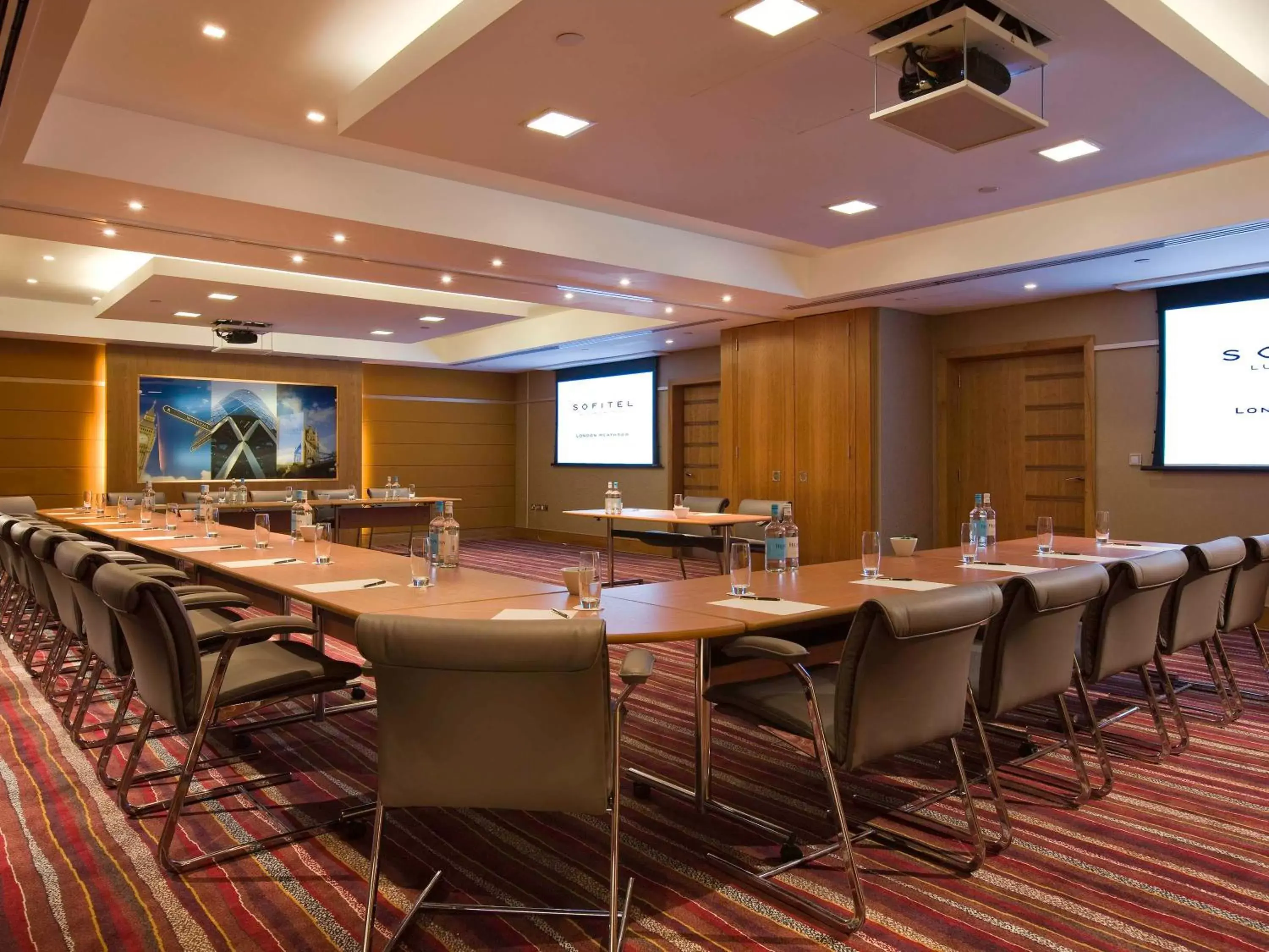 Meeting/conference room in Sofitel London Heathrow