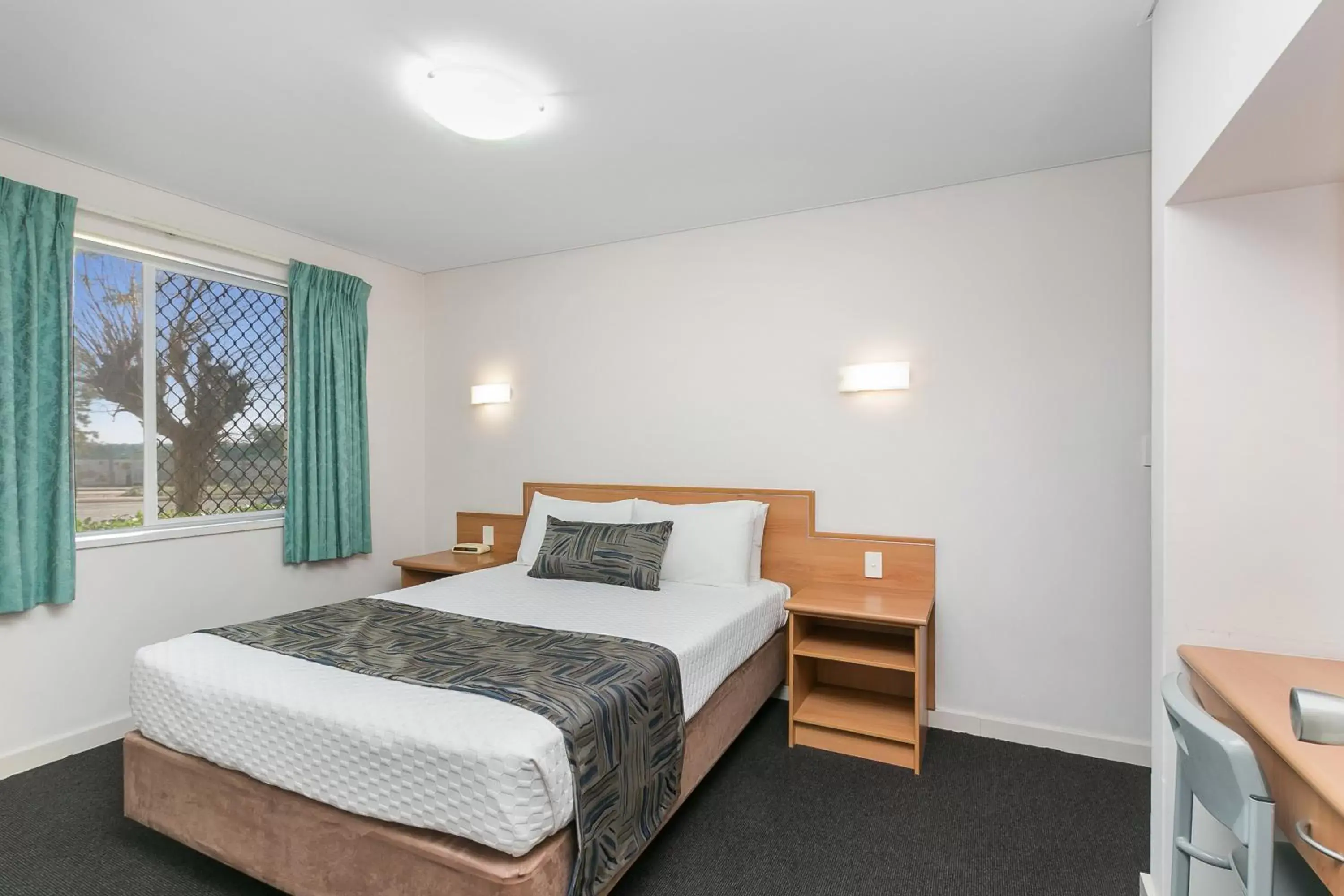 One-Bedroom Suite in Great Eastern Motor Lodge