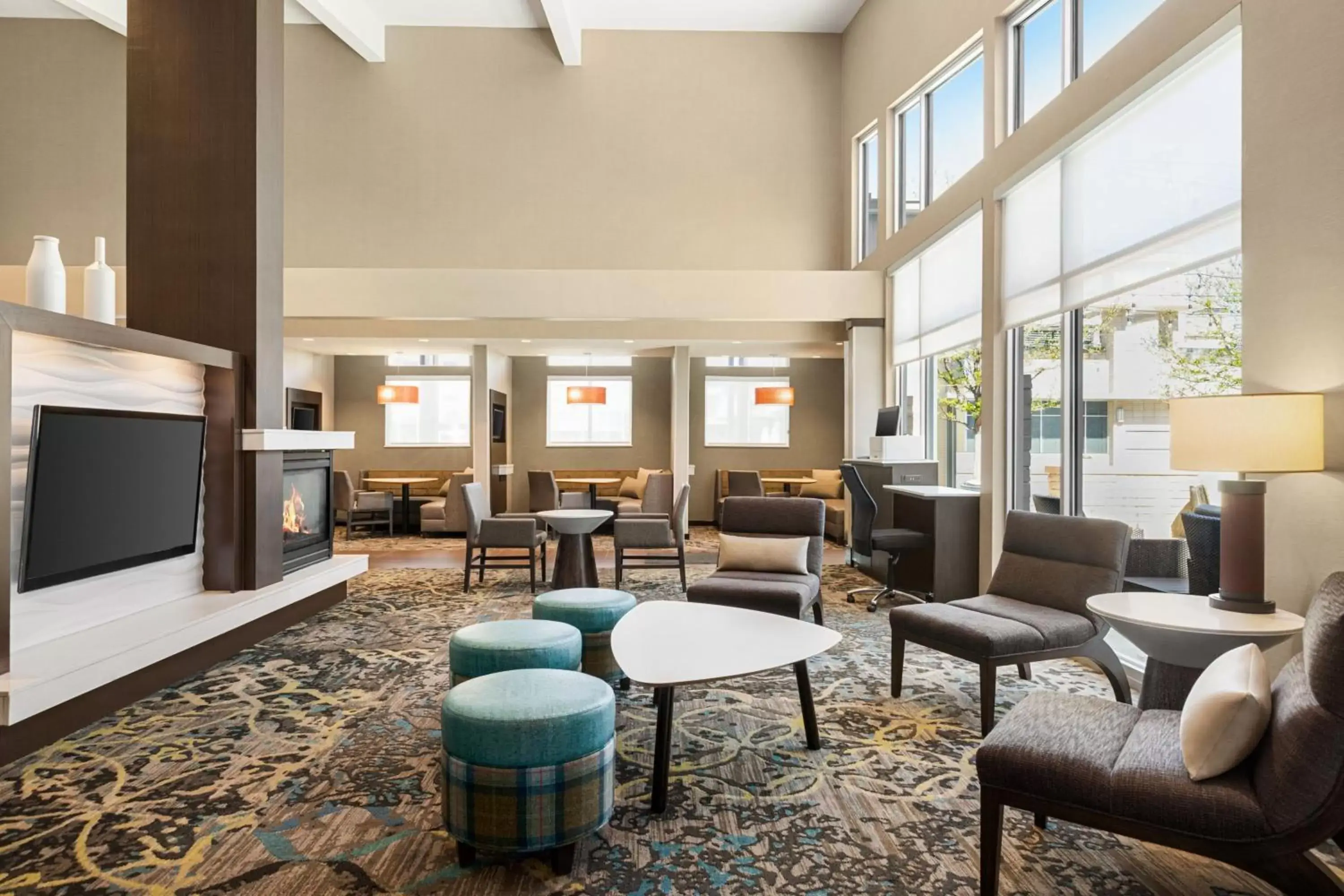 Lobby or reception, Lounge/Bar in Residence Inn Denver Cherry Creek
