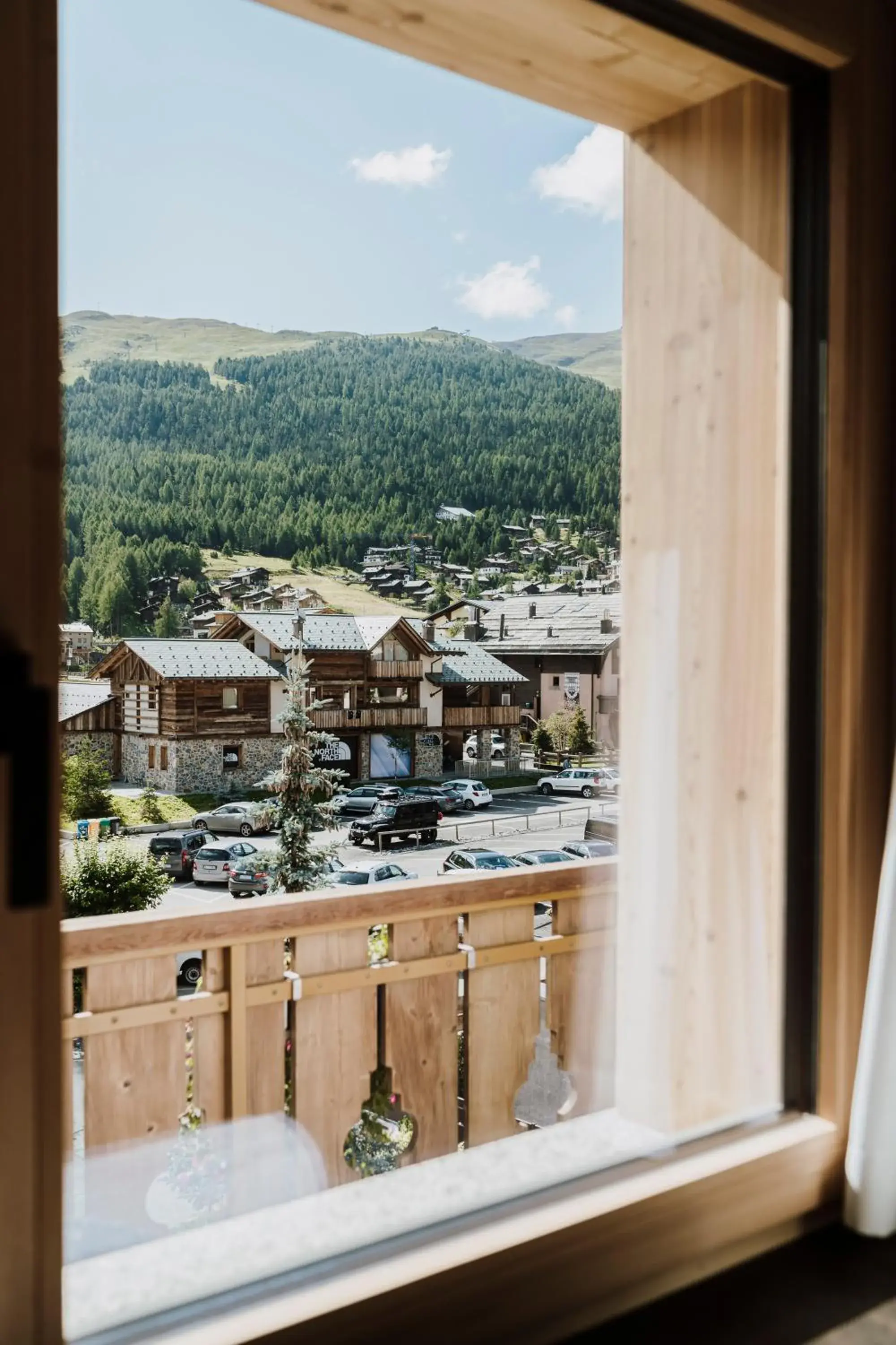 View (from property/room), Mountain View in Hotel Concordia