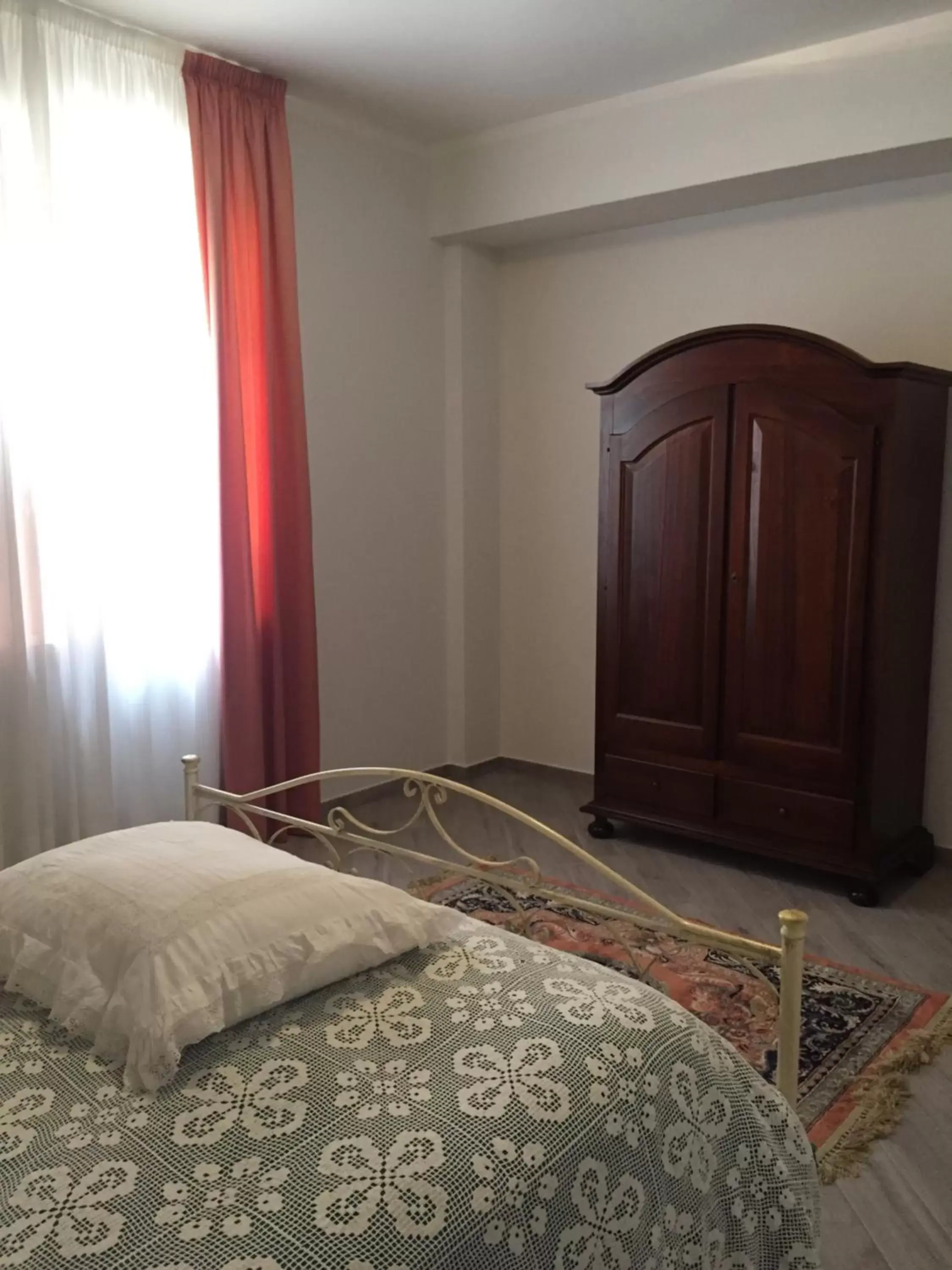 Photo of the whole room, Bed in San Michele