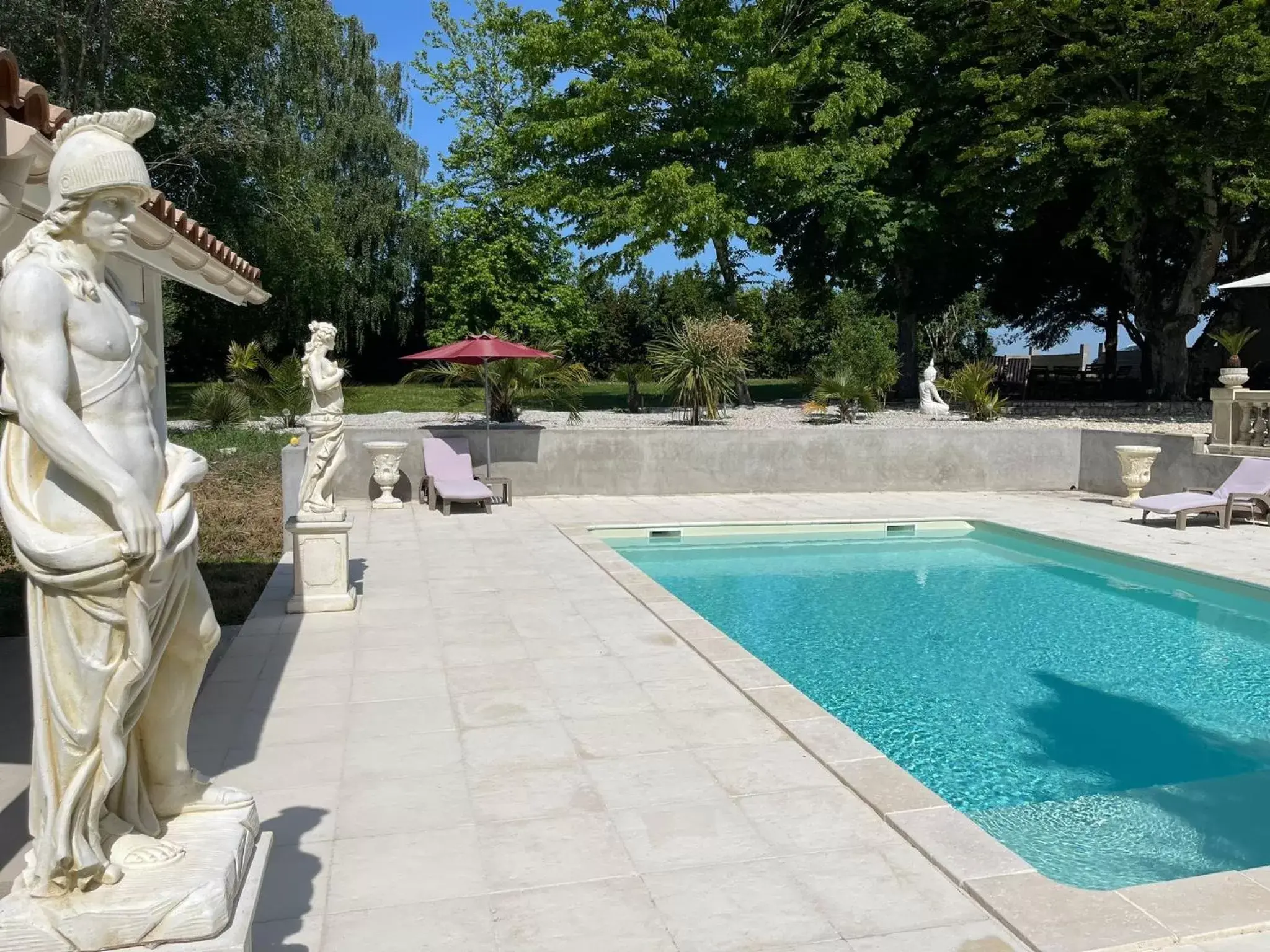 Swimming Pool in Le Domaine de Canesse