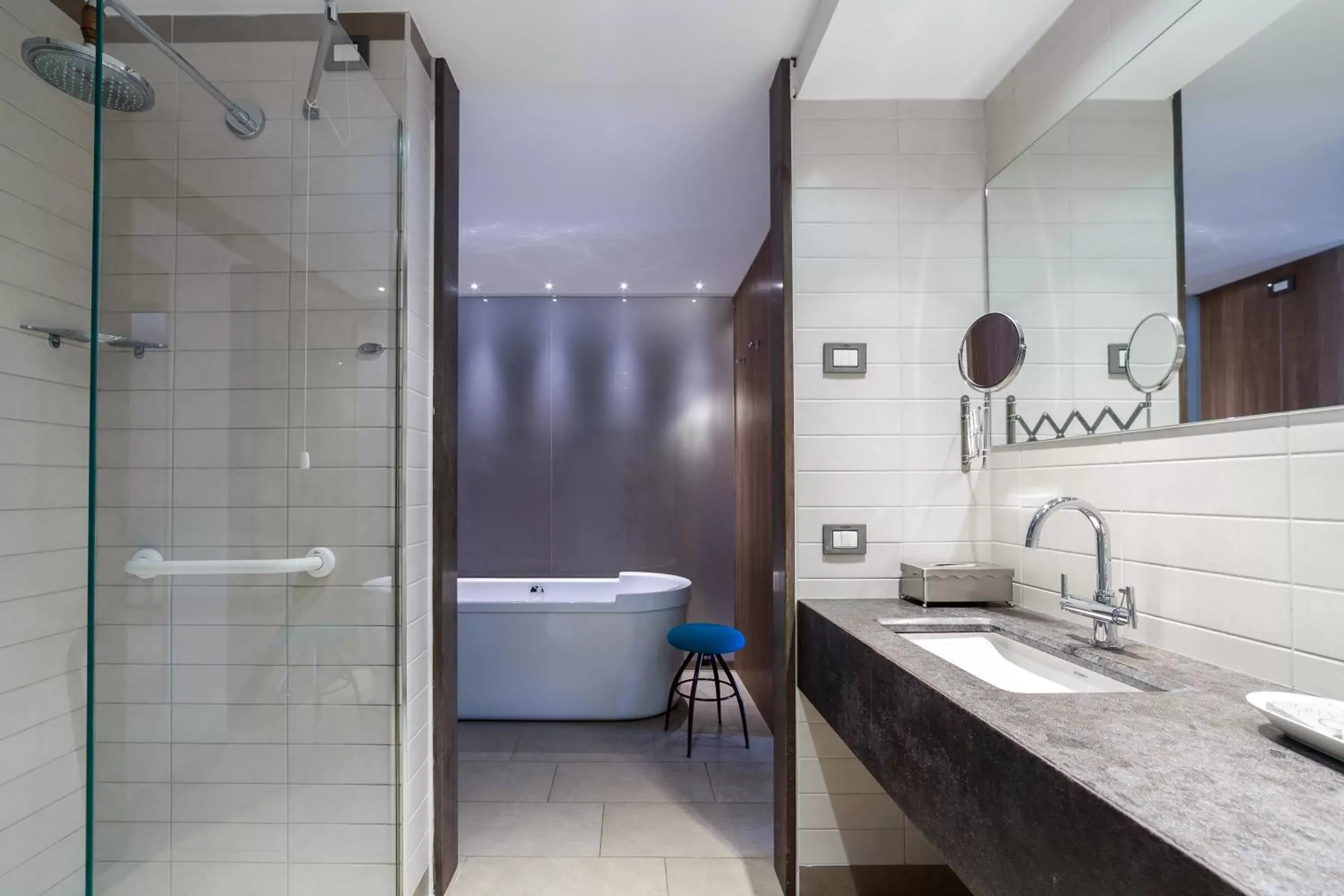 Bathroom in Hotel Mirasole International