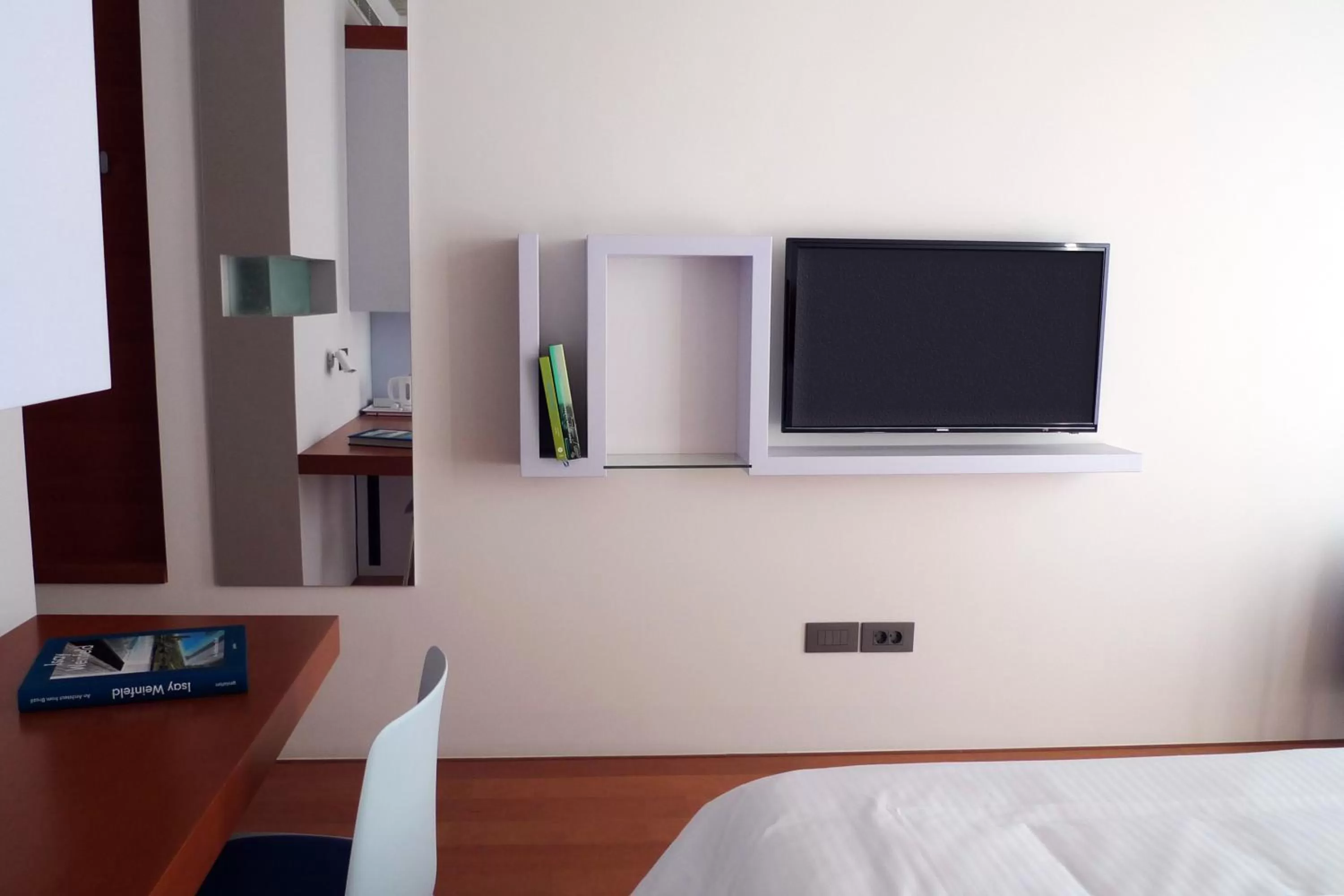 Bed in Bossa Nova Beirut Hotel