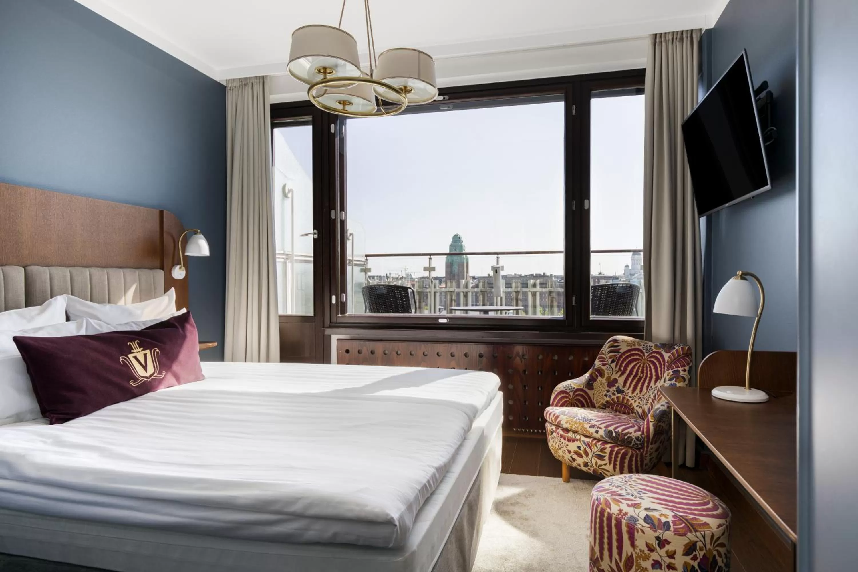 View (from property/room), Bed in Original Sokos Hotel Vaakuna Helsinki