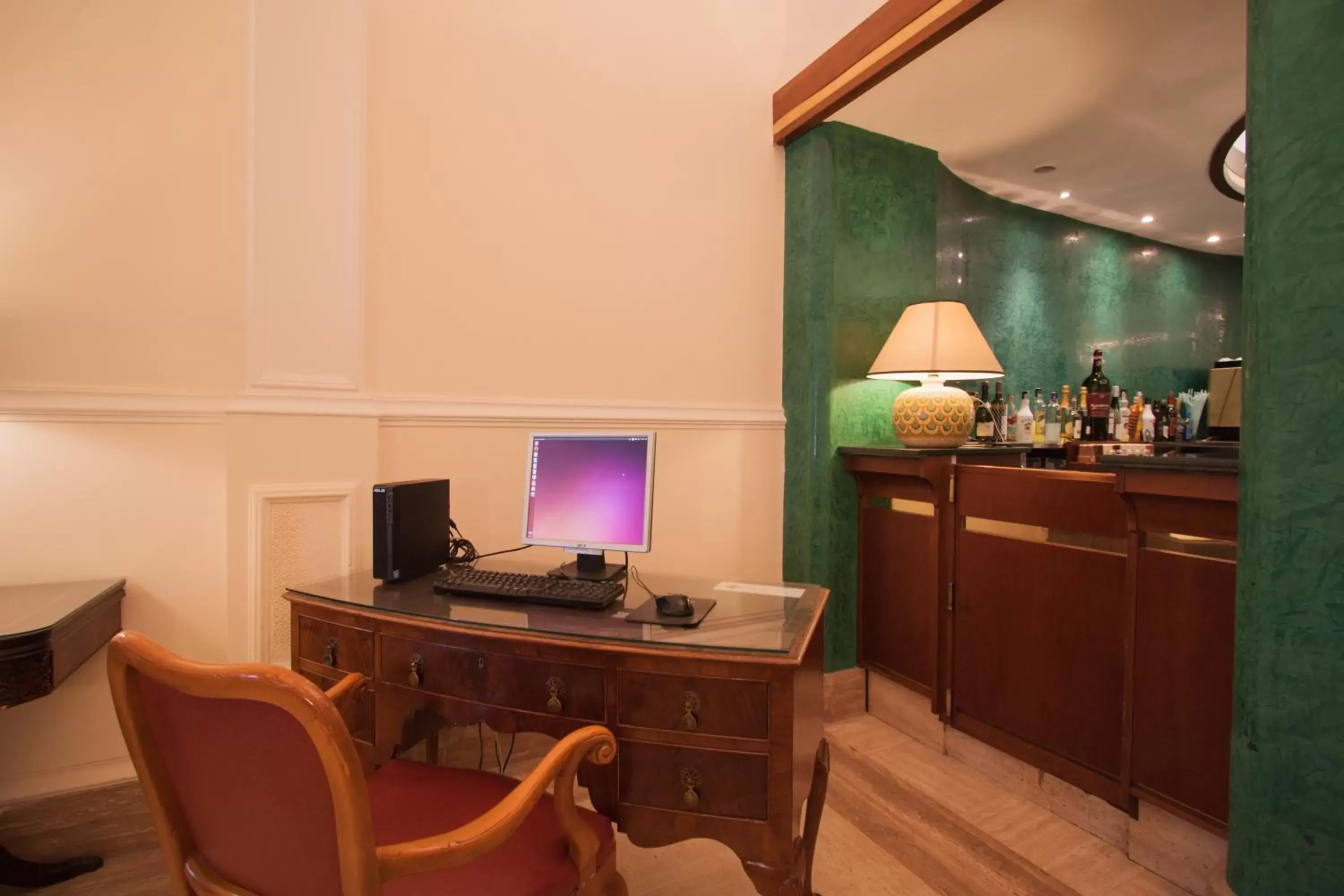Communal lounge/ TV room in Hotel Laurentia