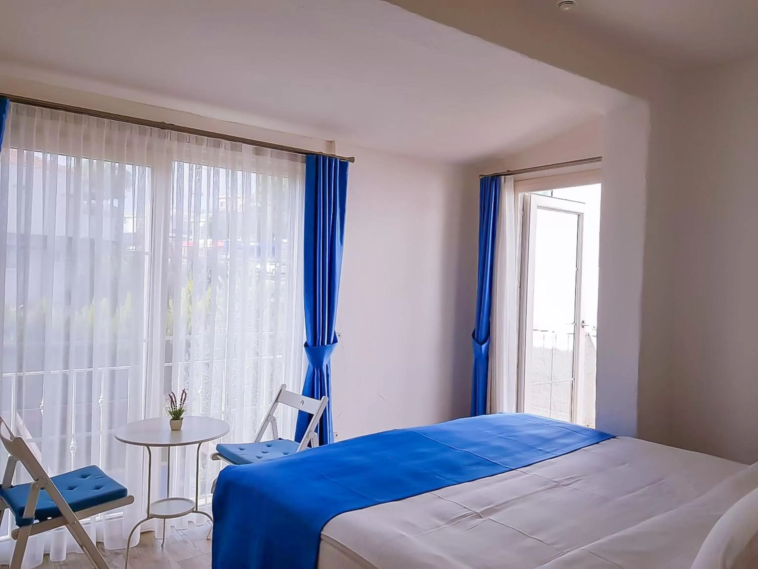 Deluxe Room in Rebetiko Hotel Deluxe Room in Rebetiko Hotel