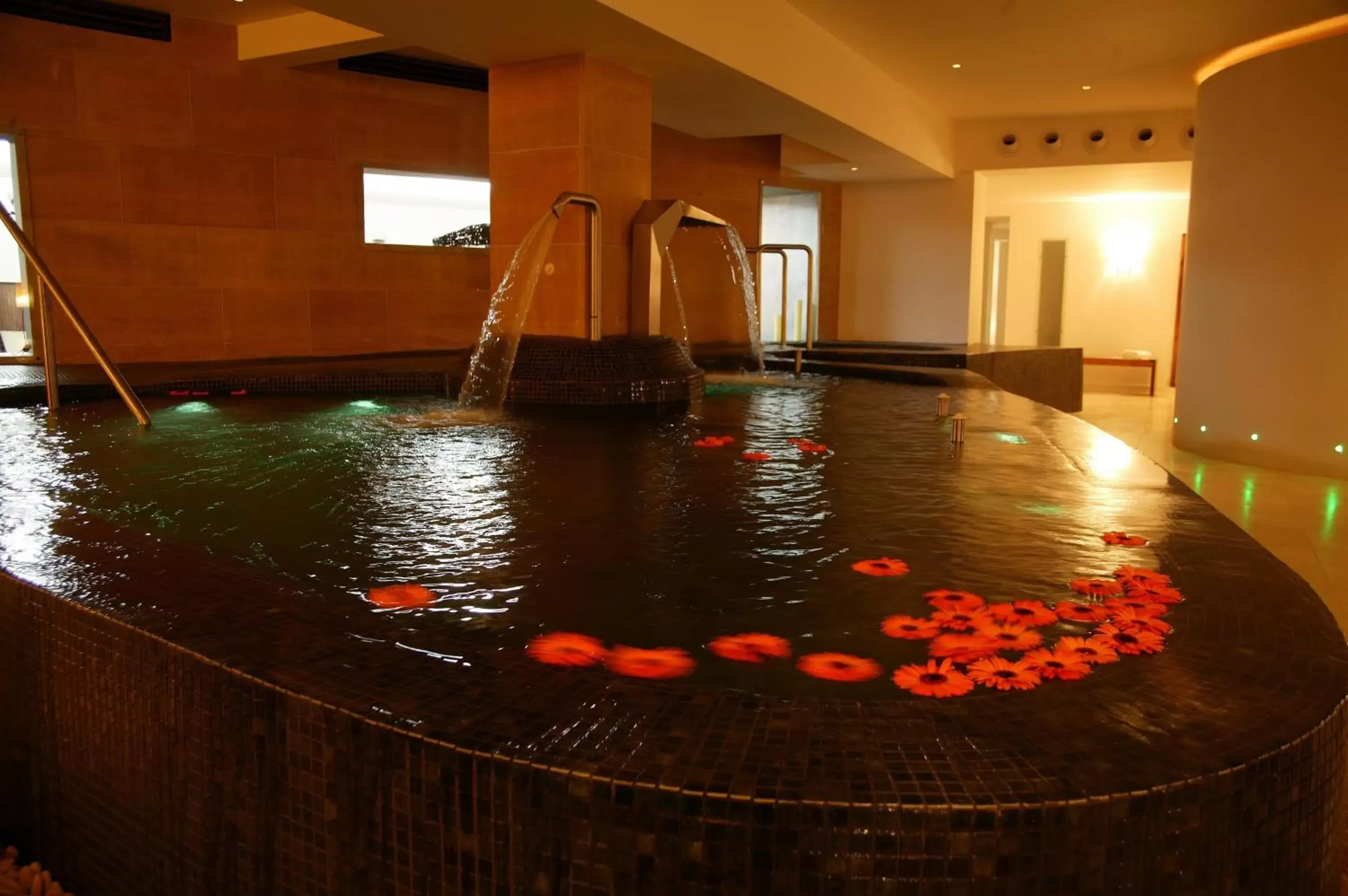 Spa and wellness centre/facilities, Swimming Pool in Mount Wolseley Hotel Spa & Golf Resort