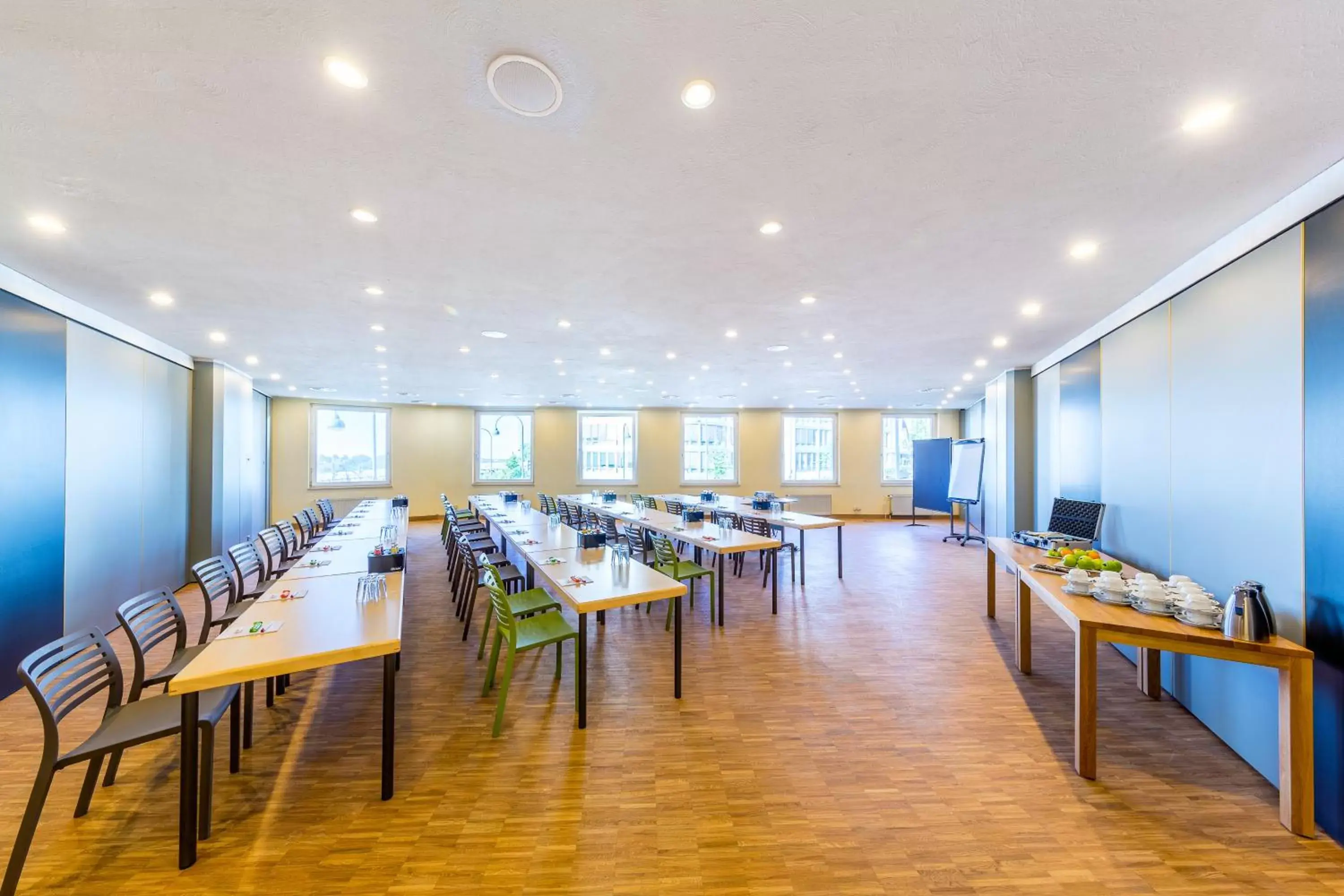 Meeting/conference room in mk hotel remscheid