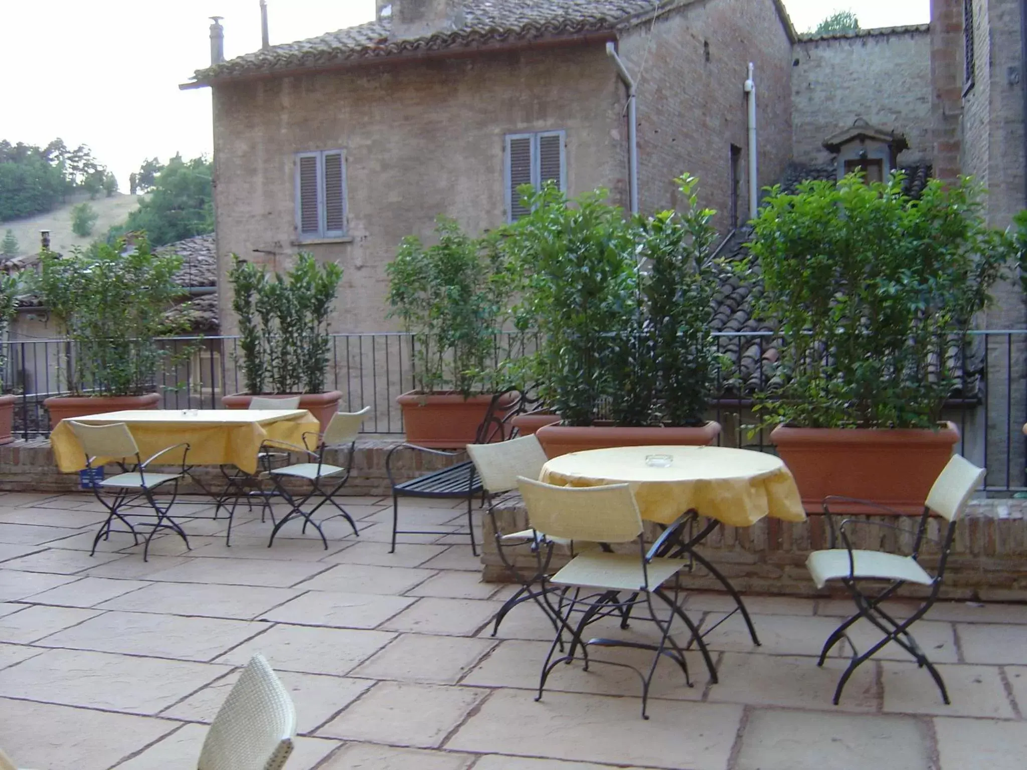 Balcony/Terrace, Restaurant/Places to Eat in Albergo Italia