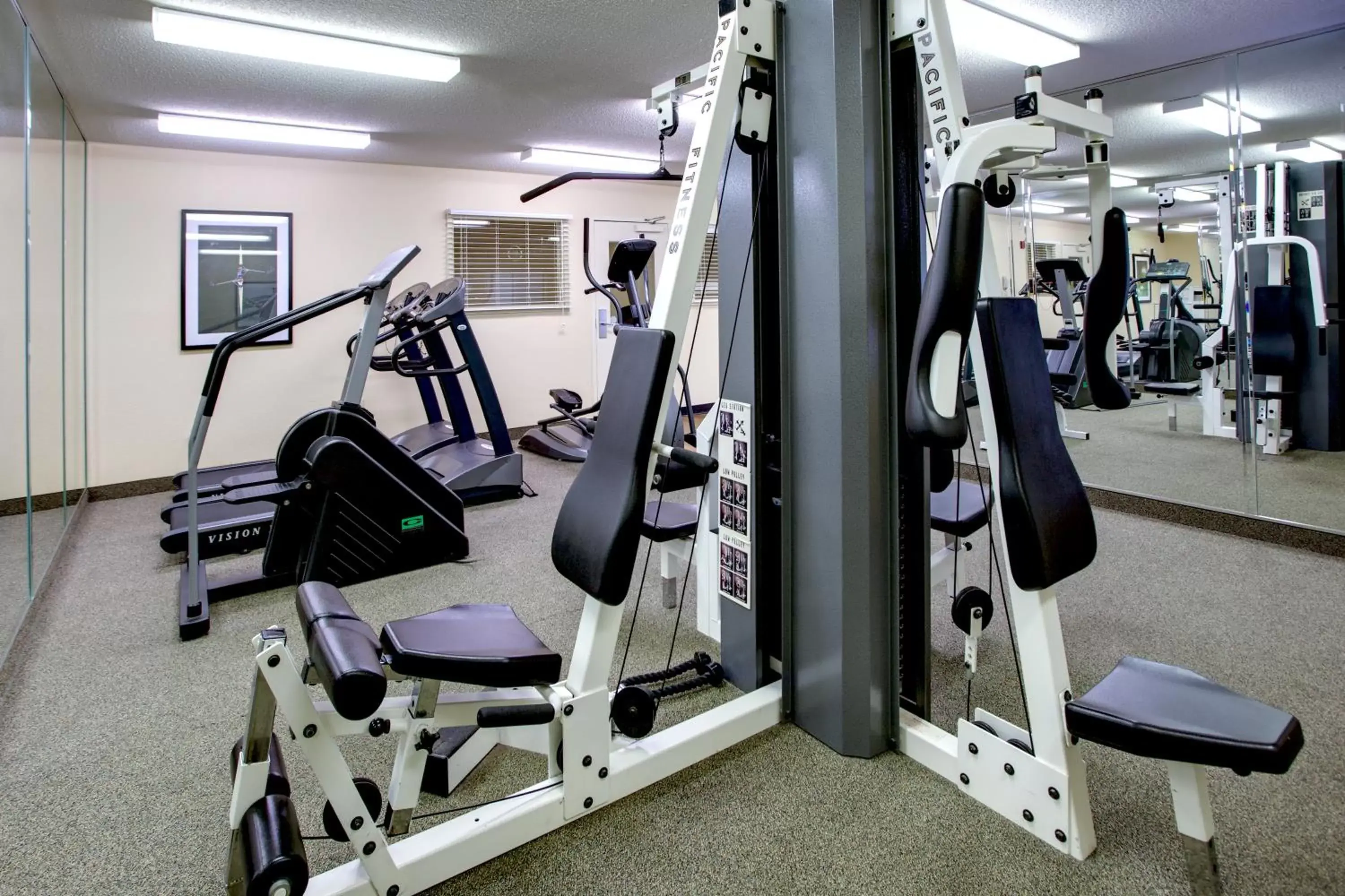 Fitness centre/facilities, Fitness Center/Facilities in Candlewood Suites Raleigh Crabtree, an IHG Hotel