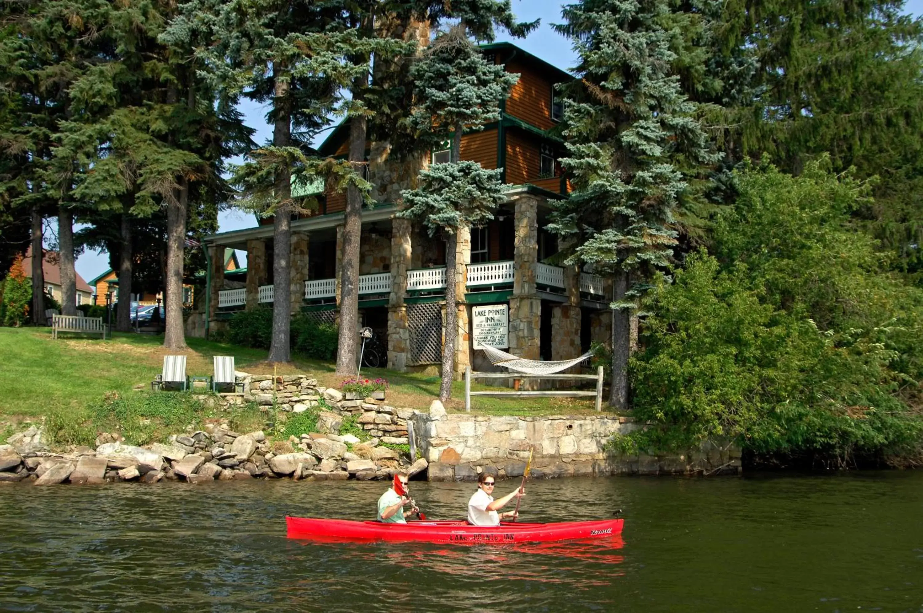 Lake Pointe Inn