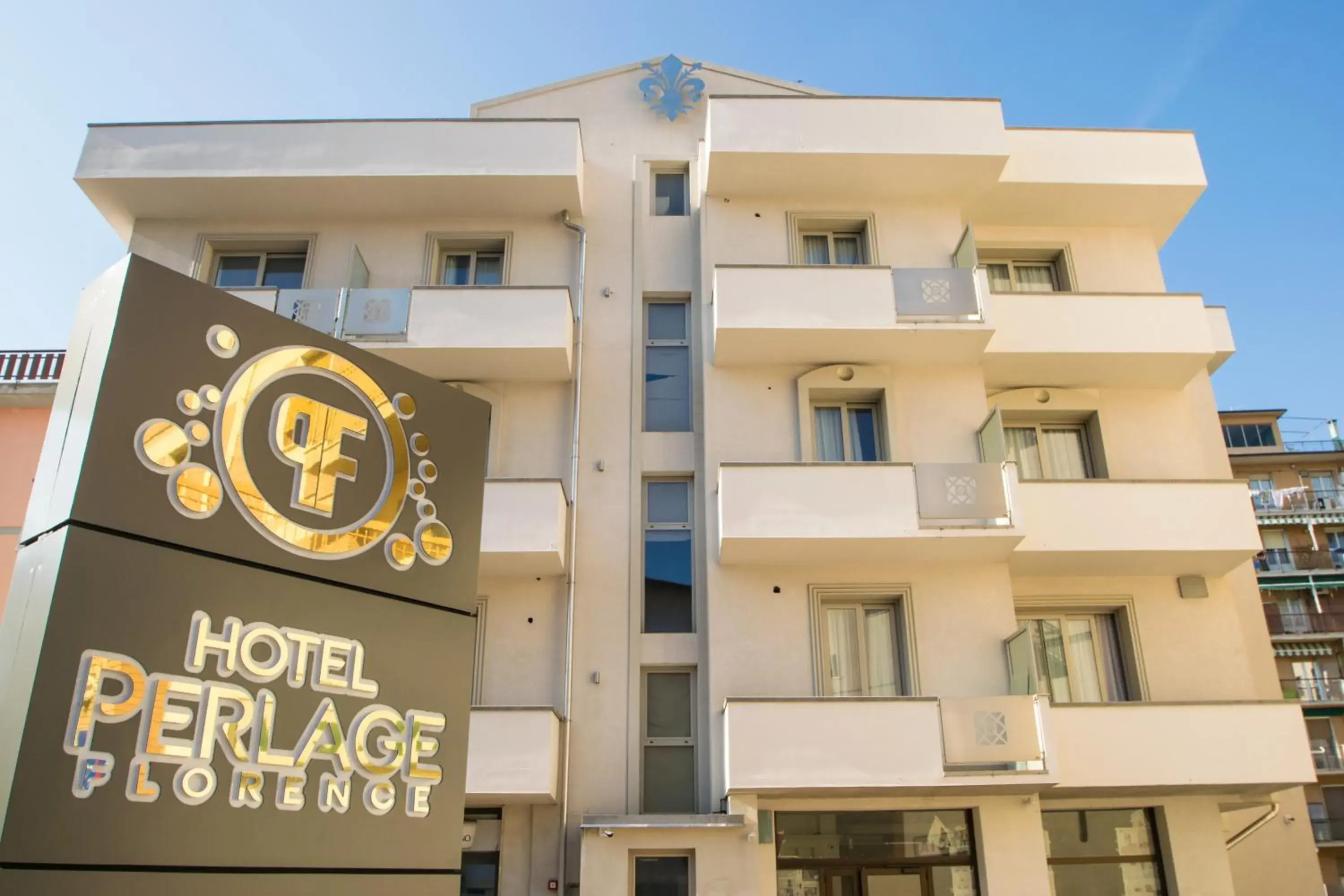 Hotel Perlage Florence - Free city tax with Private Parking & Fast Wifi Hotel Perlage Florence - Free city tax with Private Parking & Fast Wifi