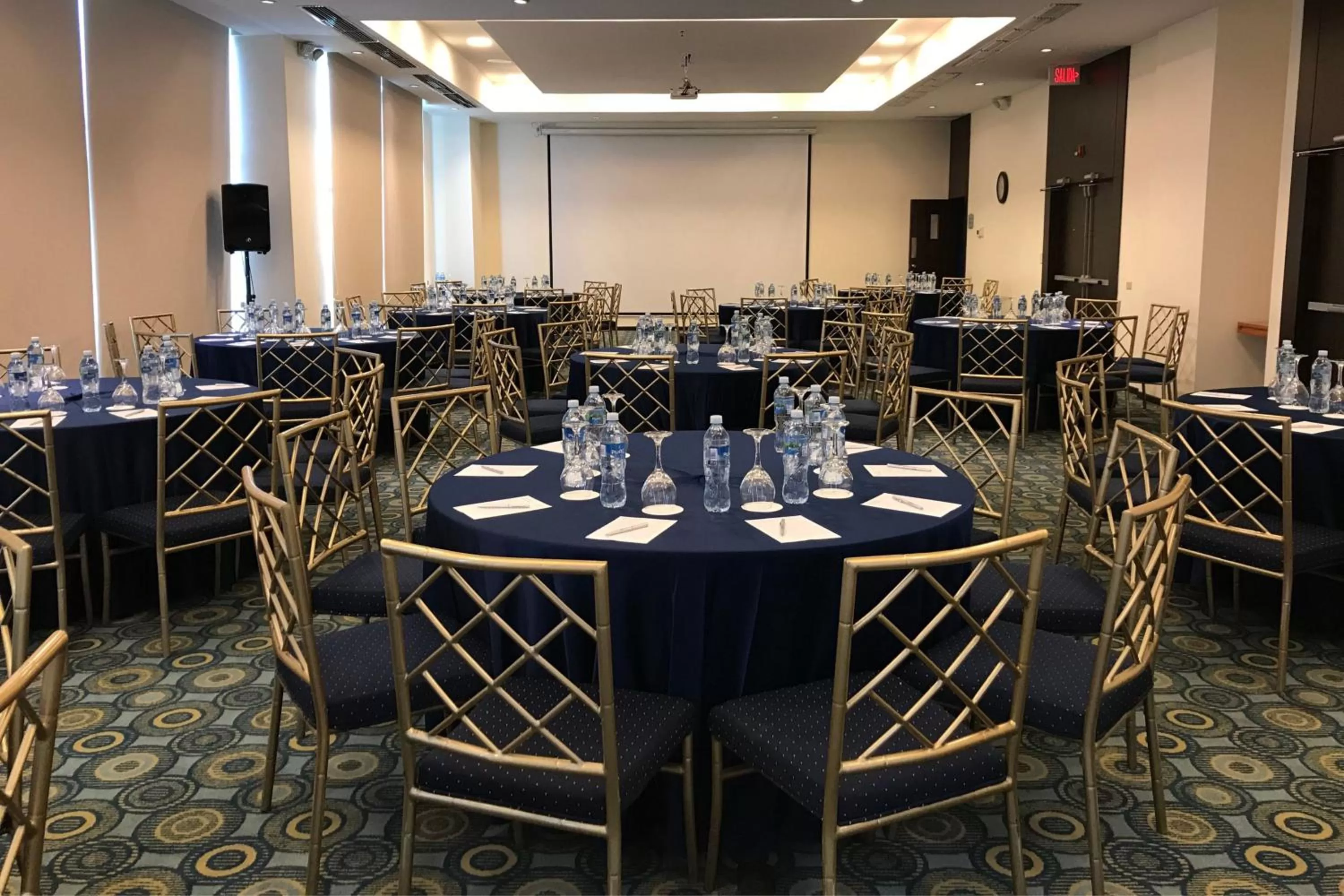 Meeting/conference room in Courtyard by Marriott Guayaquil