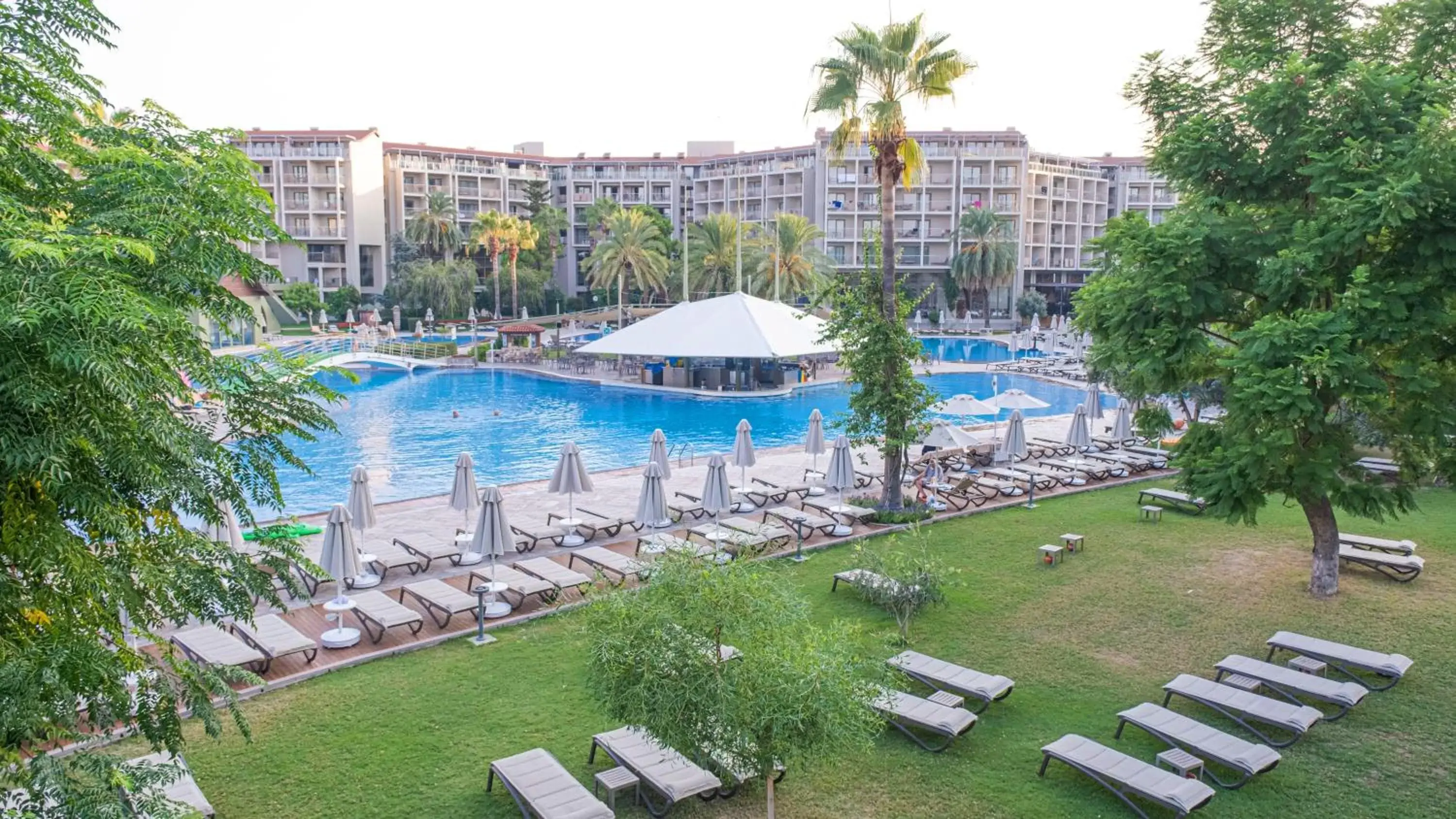 Property building in Arum Barut Collection - Ultra All Inclusive Property building in Arum Barut Collection - Ultra All Inclusive