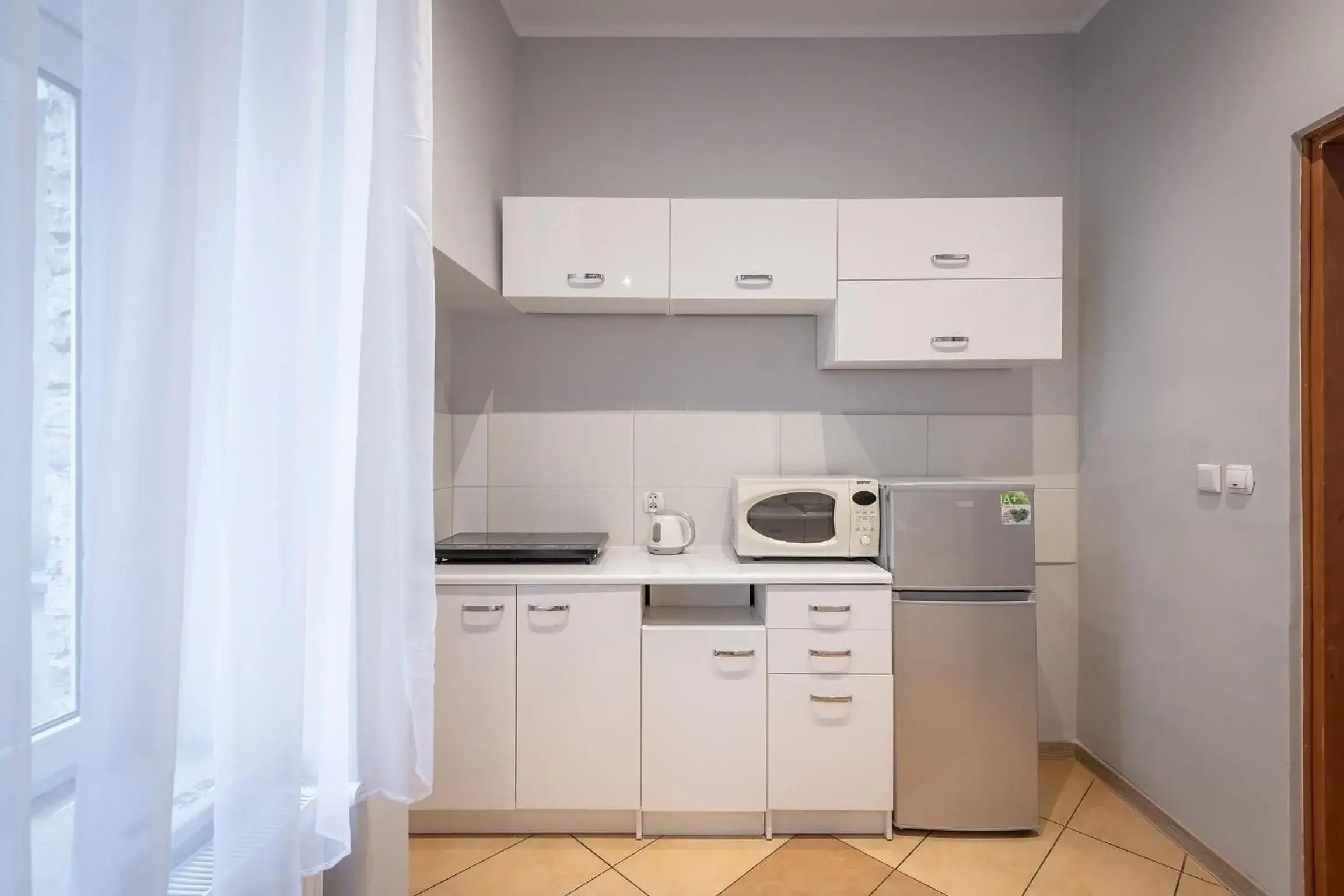 Kitchen or kitchenette, Kitchen/Kitchenette in Queen Apartments