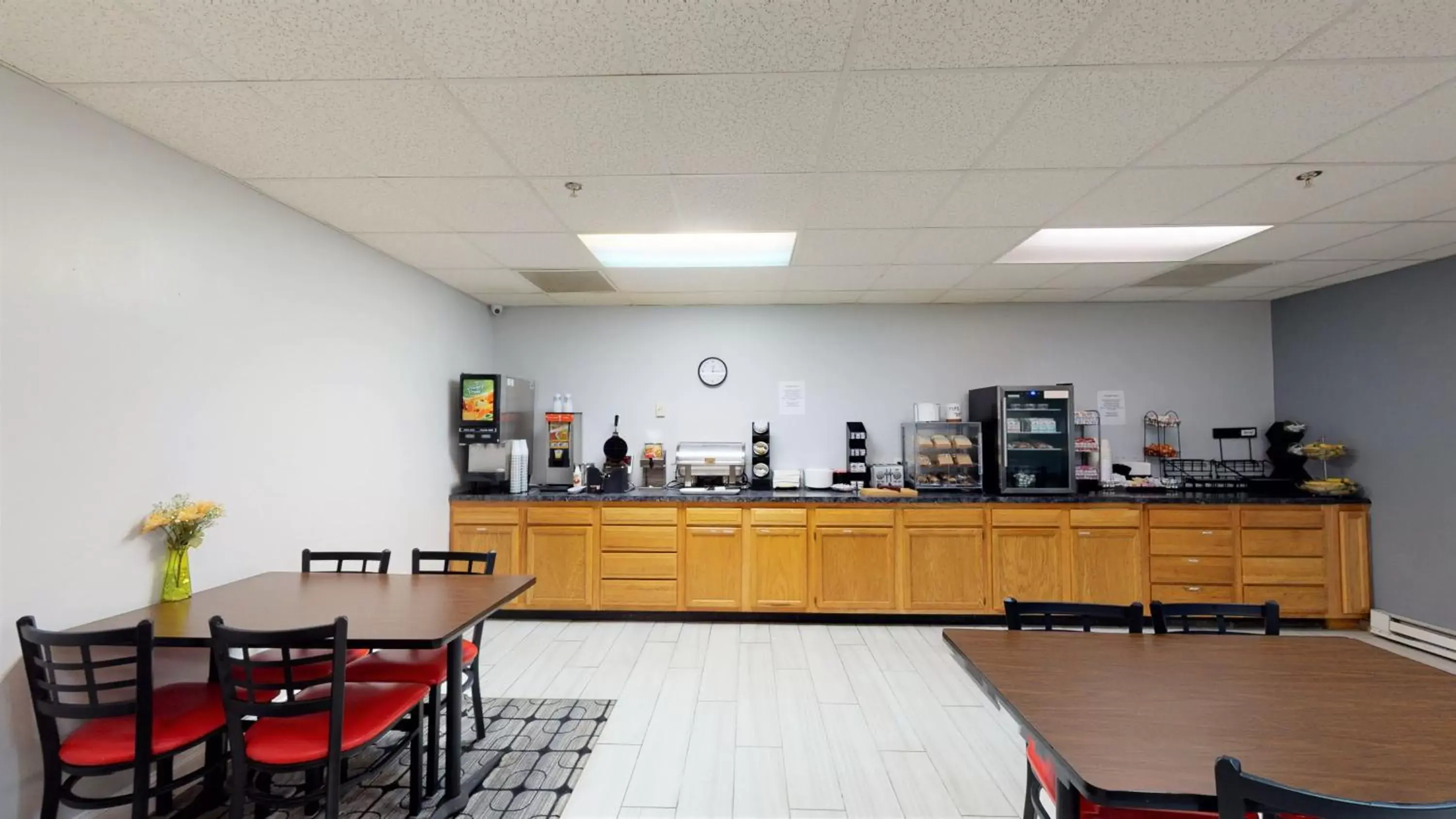 Breakfast in Ramada by Wyndham Strasburg - Shenandoah Valley Breakfast in Ramada by Wyndham Strasburg - Shenandoah Valley