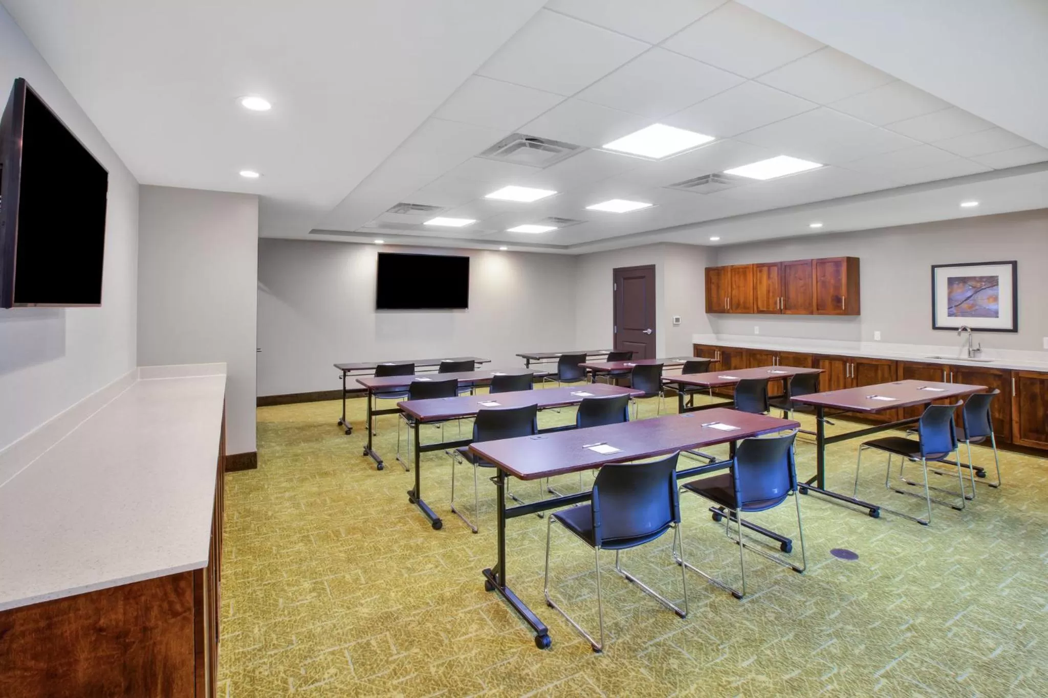 Meeting/conference room in Staybridge Suites - Benton Harbor-St. Joseph by IHG