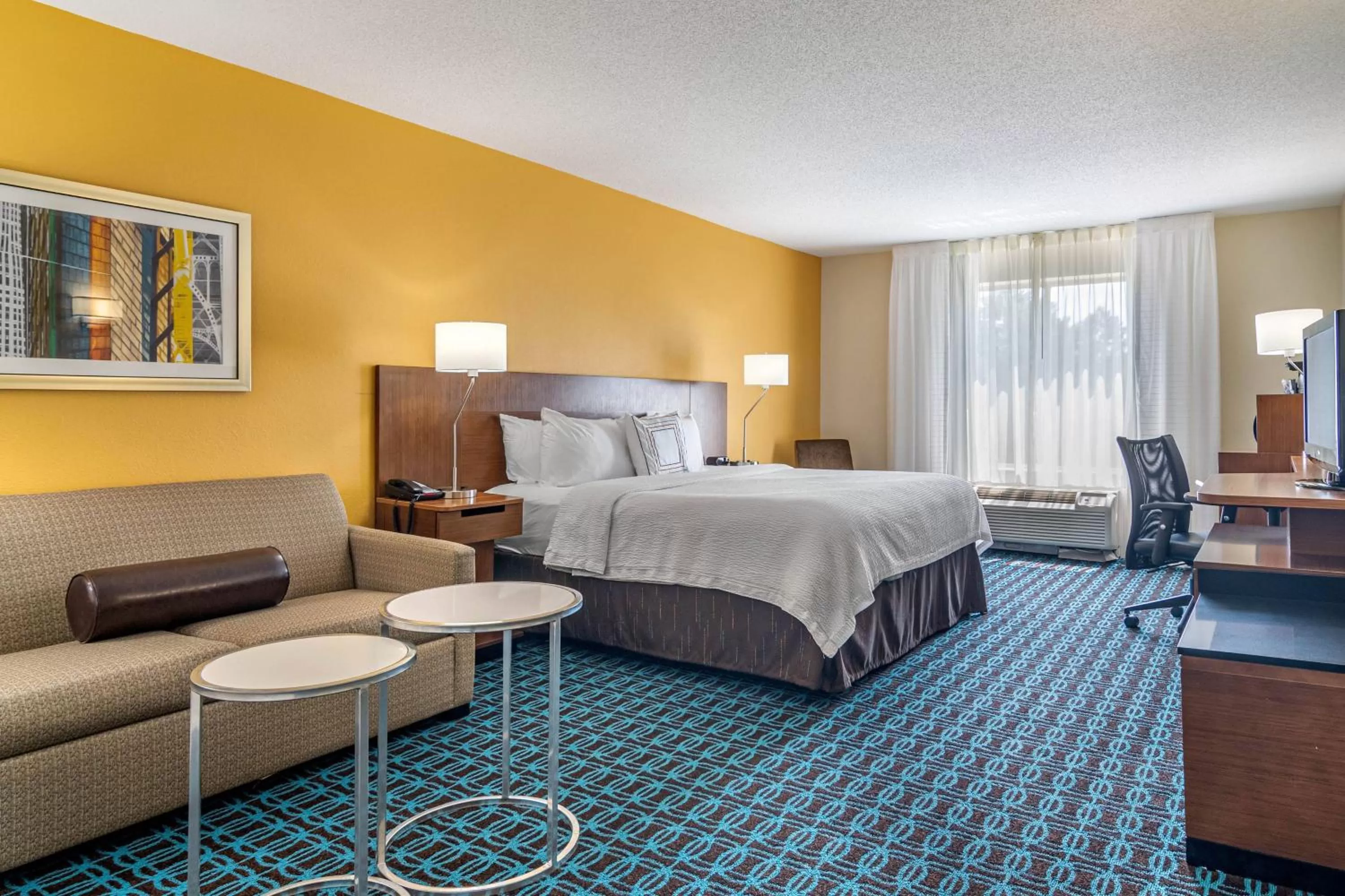 King Room with Sofa Bed in Garner Hotel Macon West by IHG