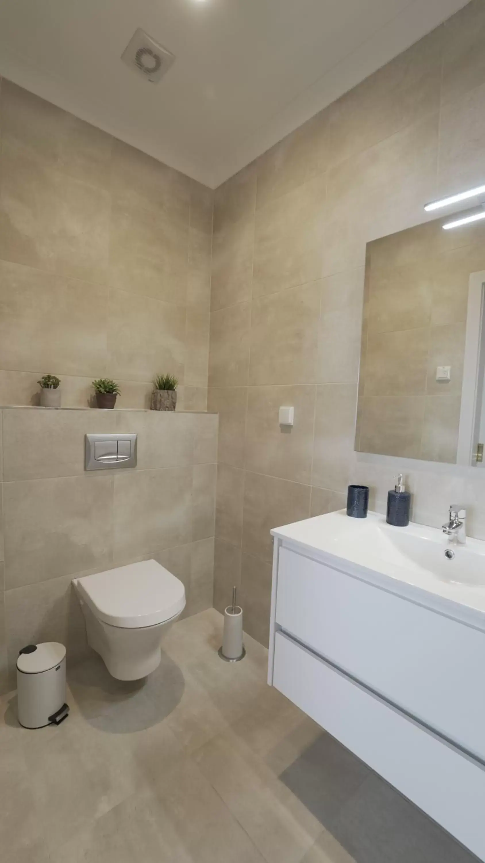 Toilet, Bathroom in Vila Milreu Guest House