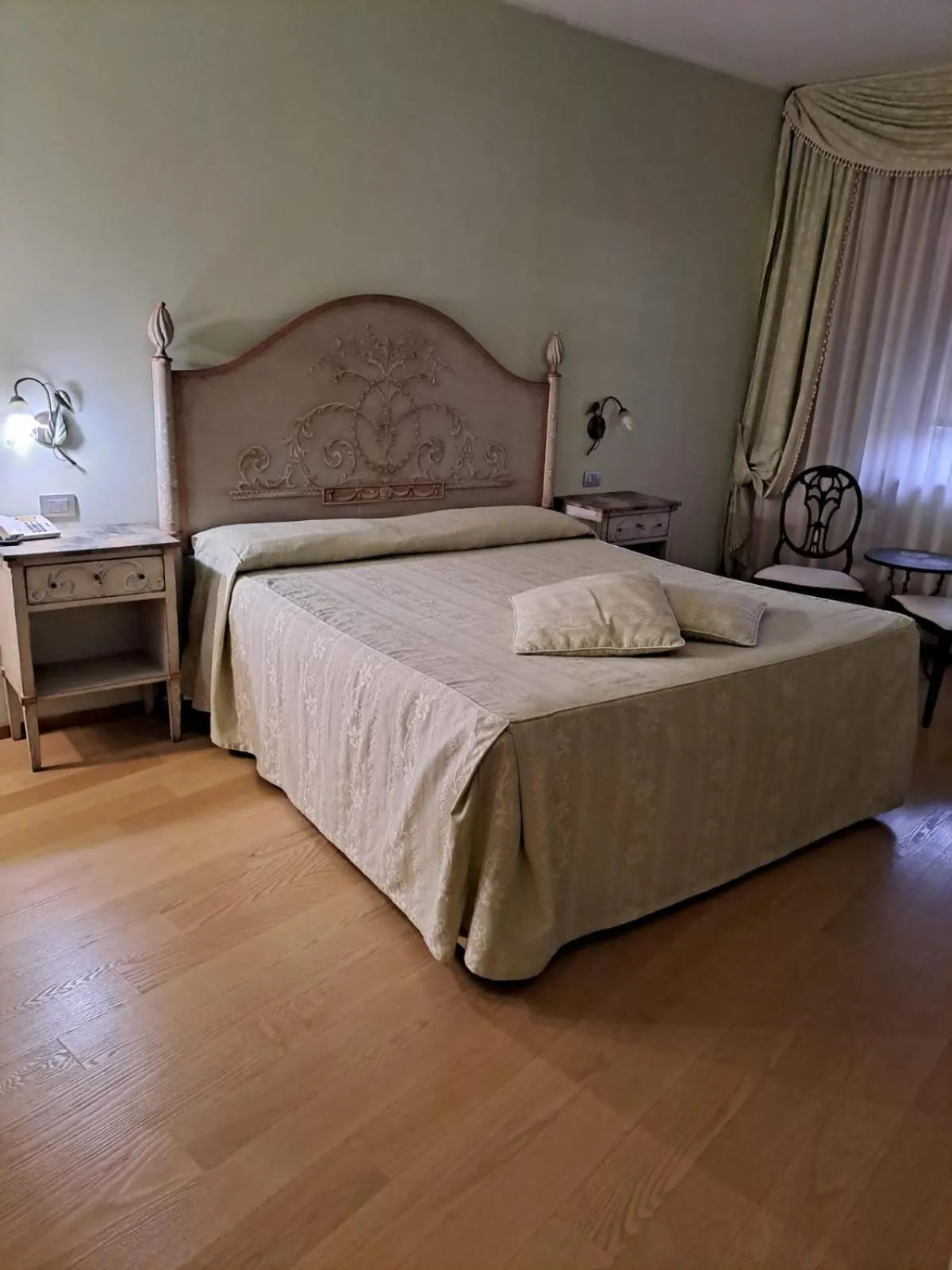 Bedroom, Bed in Hotel Internazionale