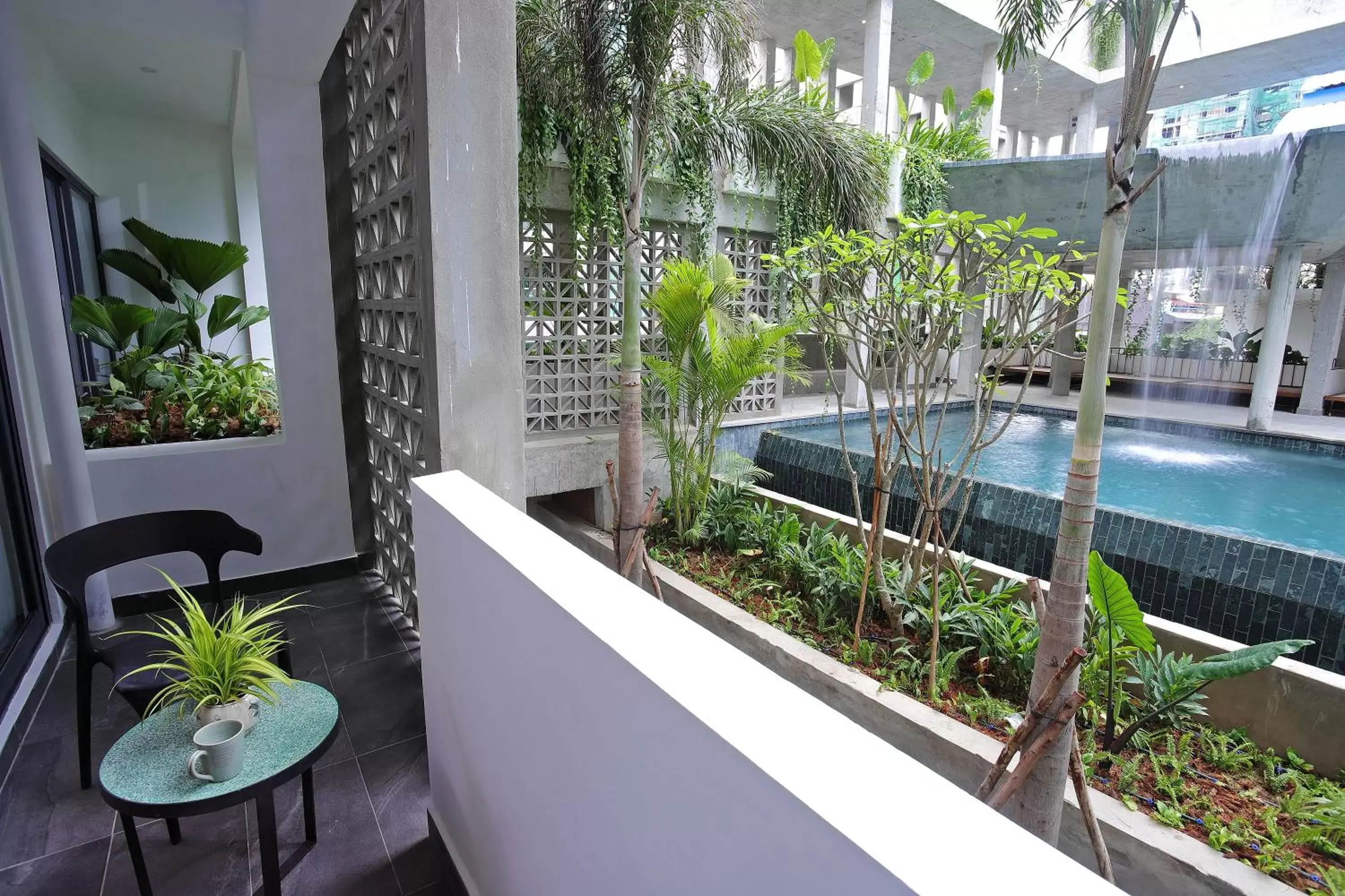 Balcony/Terrace, Pool View in Baitong Hotel & Resort Phnom Penh