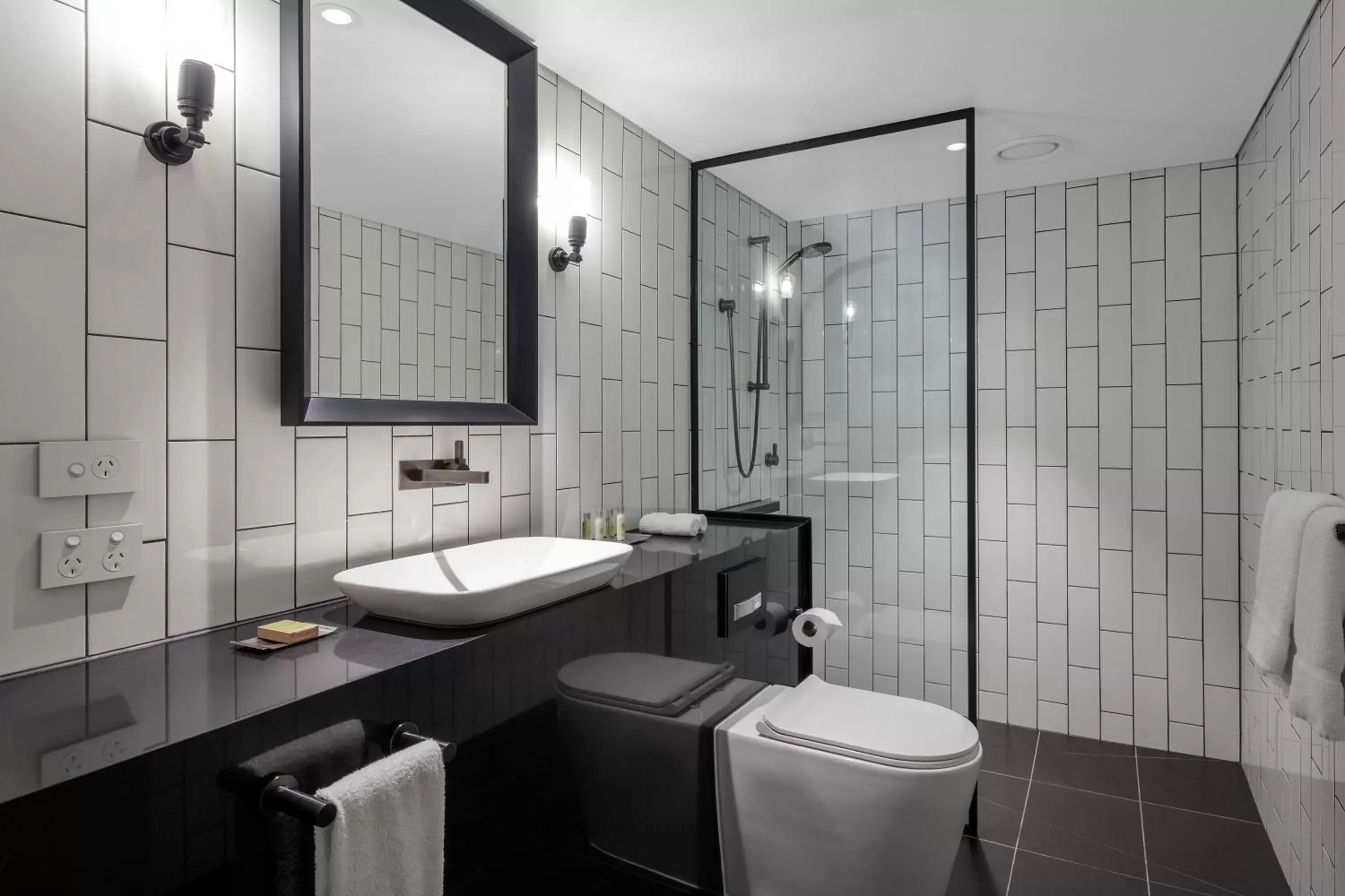 Bathroom in DoubleTree by Hilton Melbourne