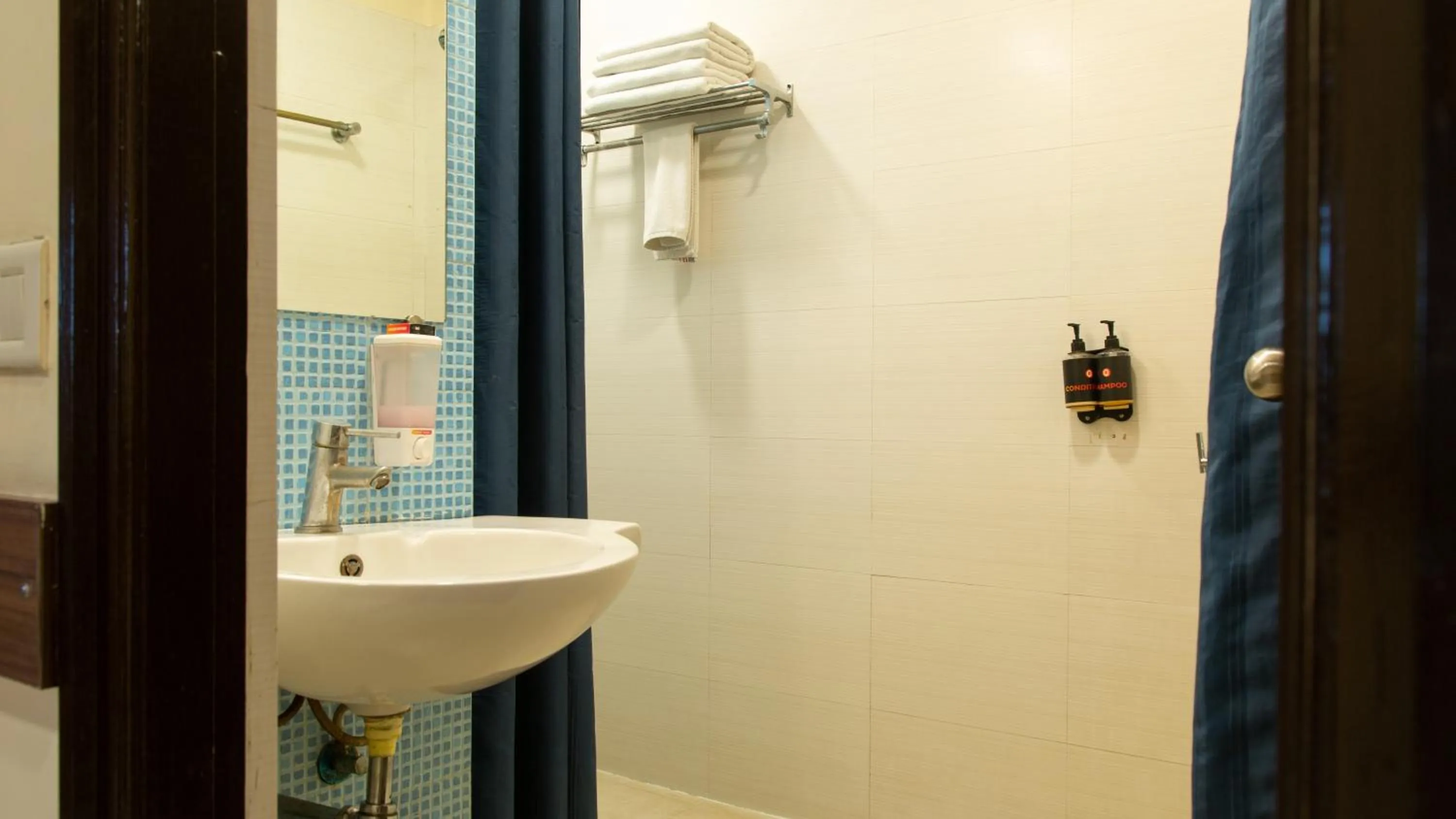 Bathroom in Ginger Nashik