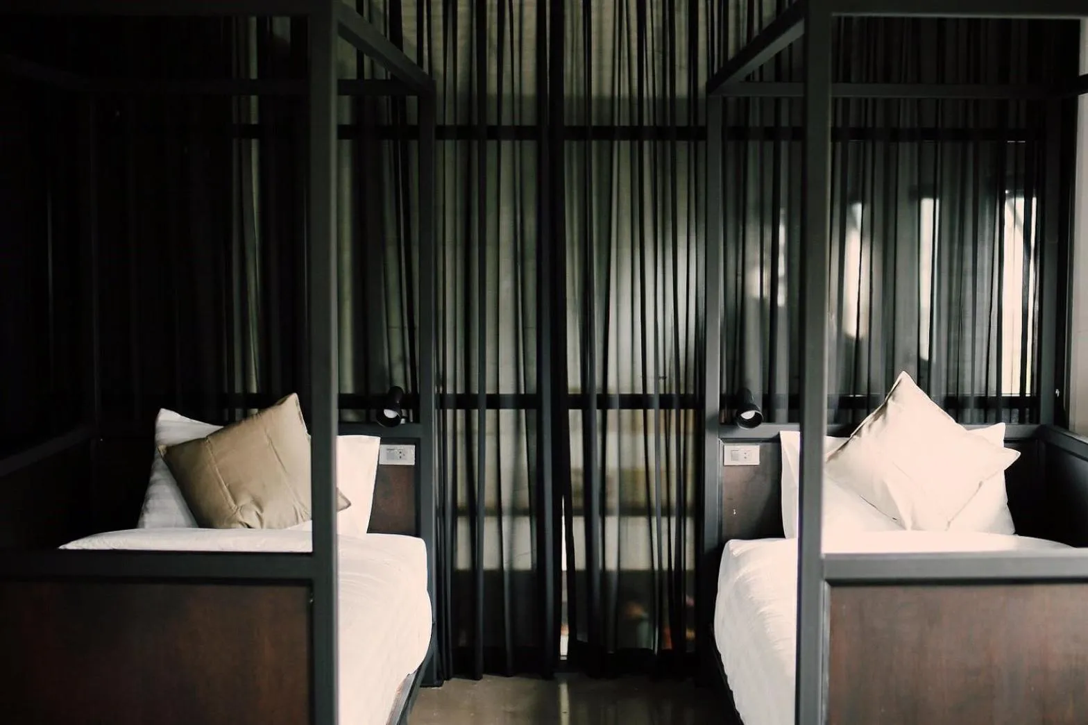 Bed in THE TREE Sleep and Space