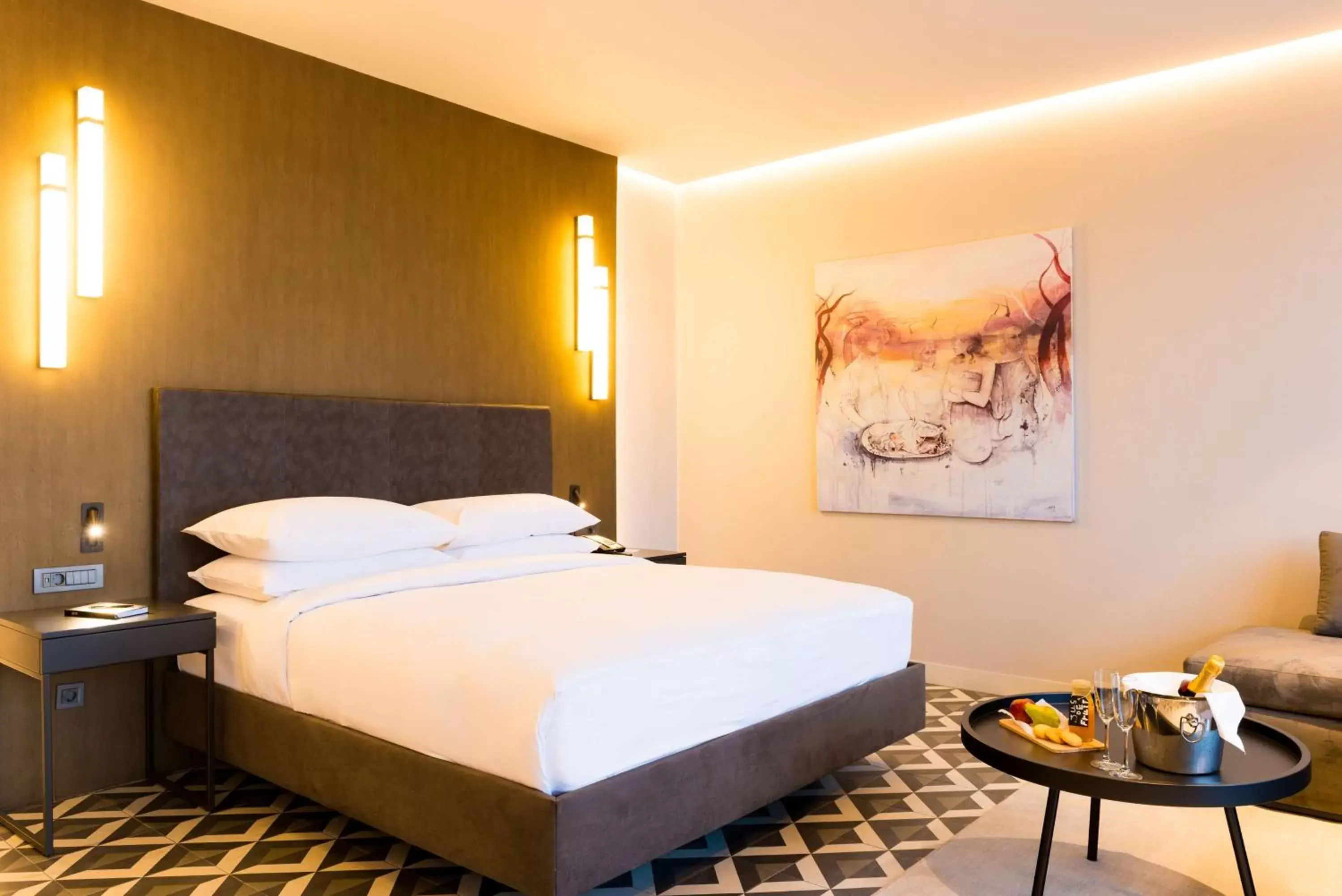 Photo of the whole room, Bed in Radisson Hotel Dakar Diamniadio
