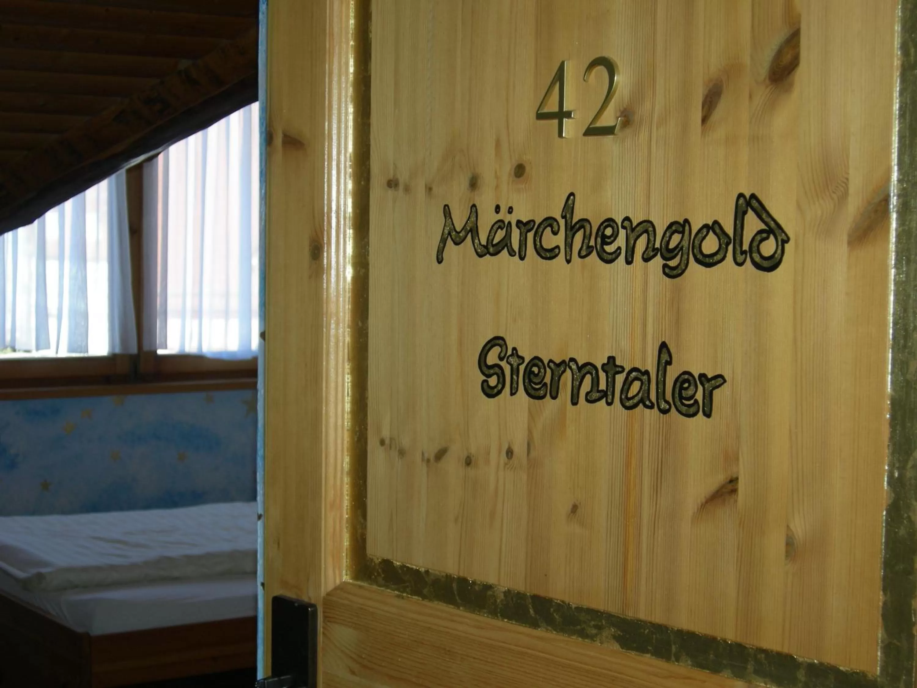 Day in Hotel Goldflair am Rathaus