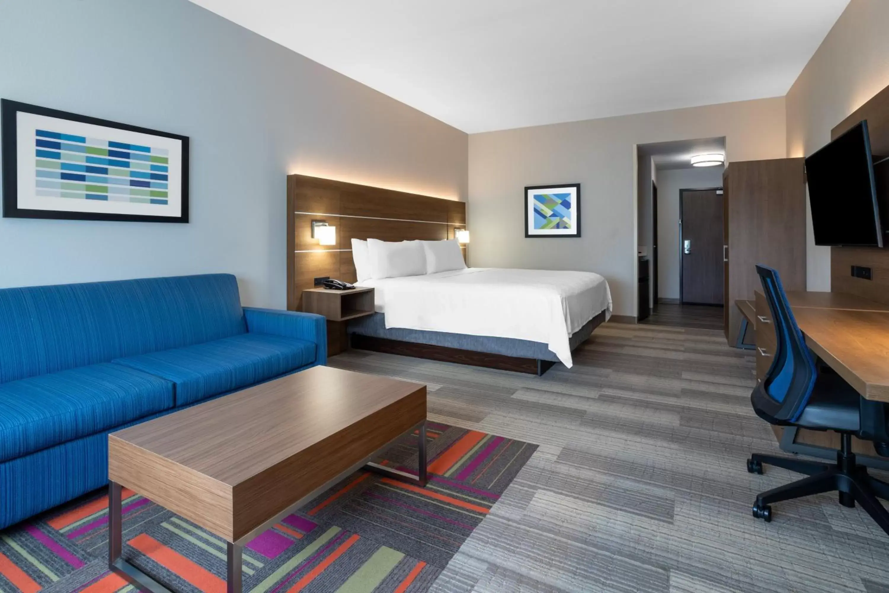 Photo of the whole room in Holiday Inn Express & Suites - Wildwood - The Villages, an IHG Hotel