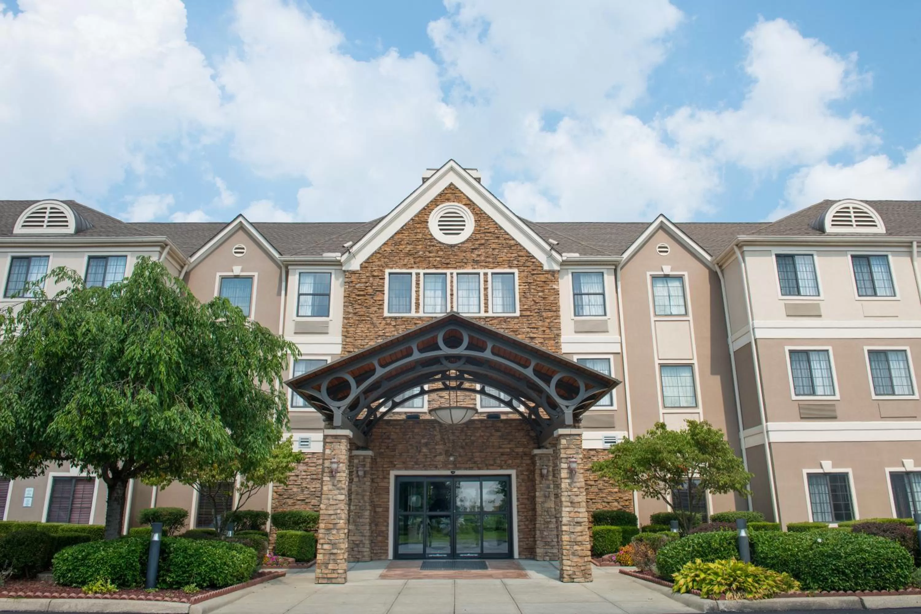 Property building in Staybridge Suites Columbus-Airport by IHG