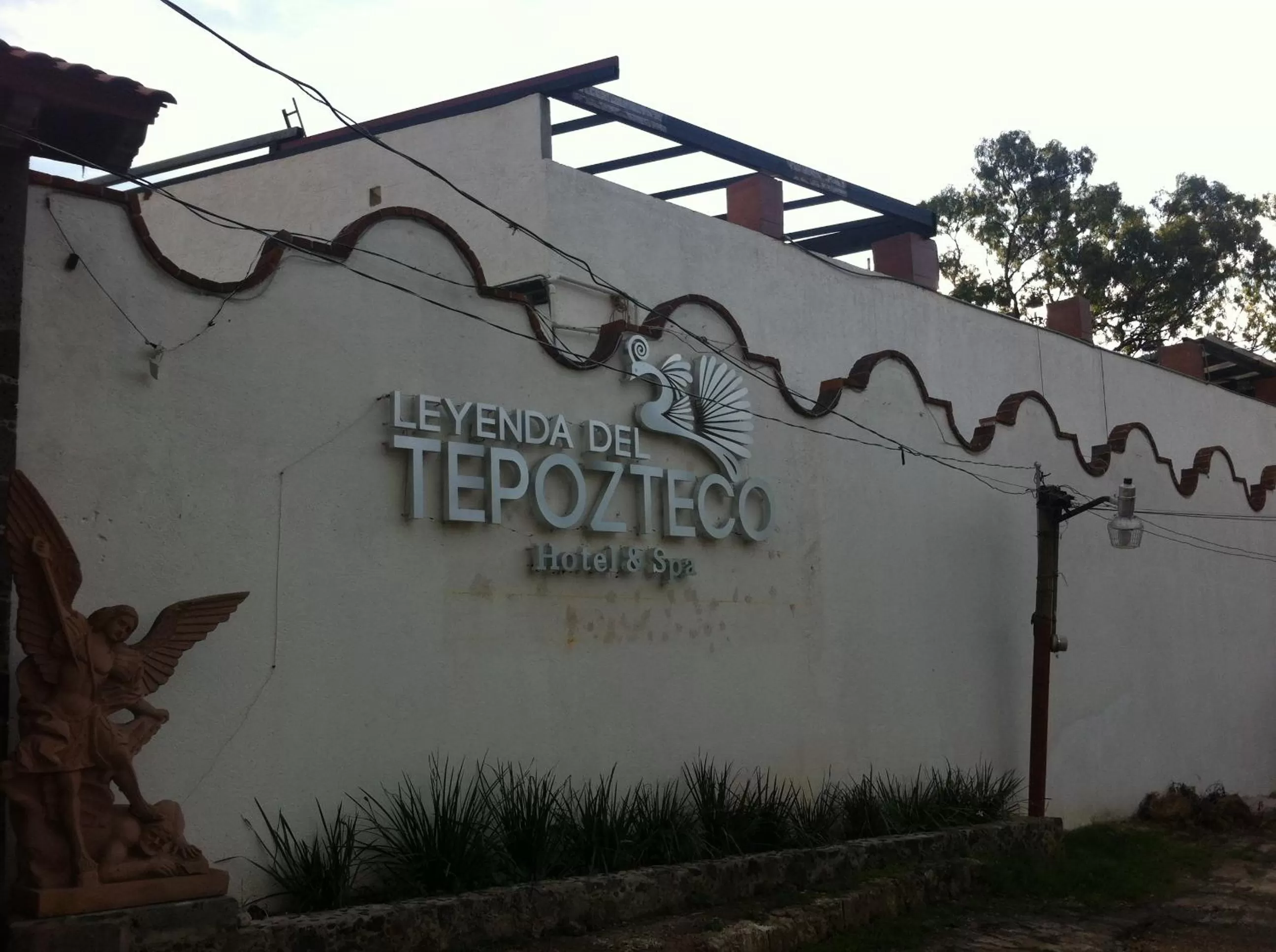 Property logo or sign in Hotel Leyenda del Tepozteco