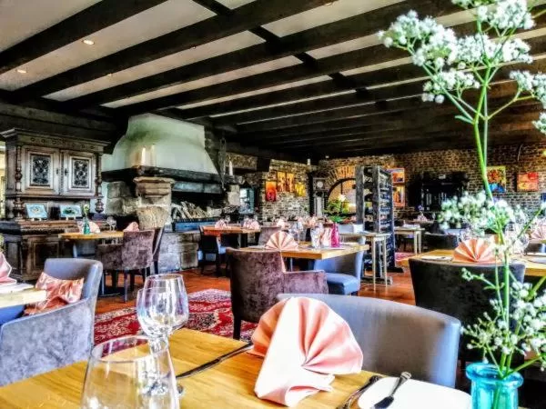 Restaurant/places to eat in Burg Wassenberg