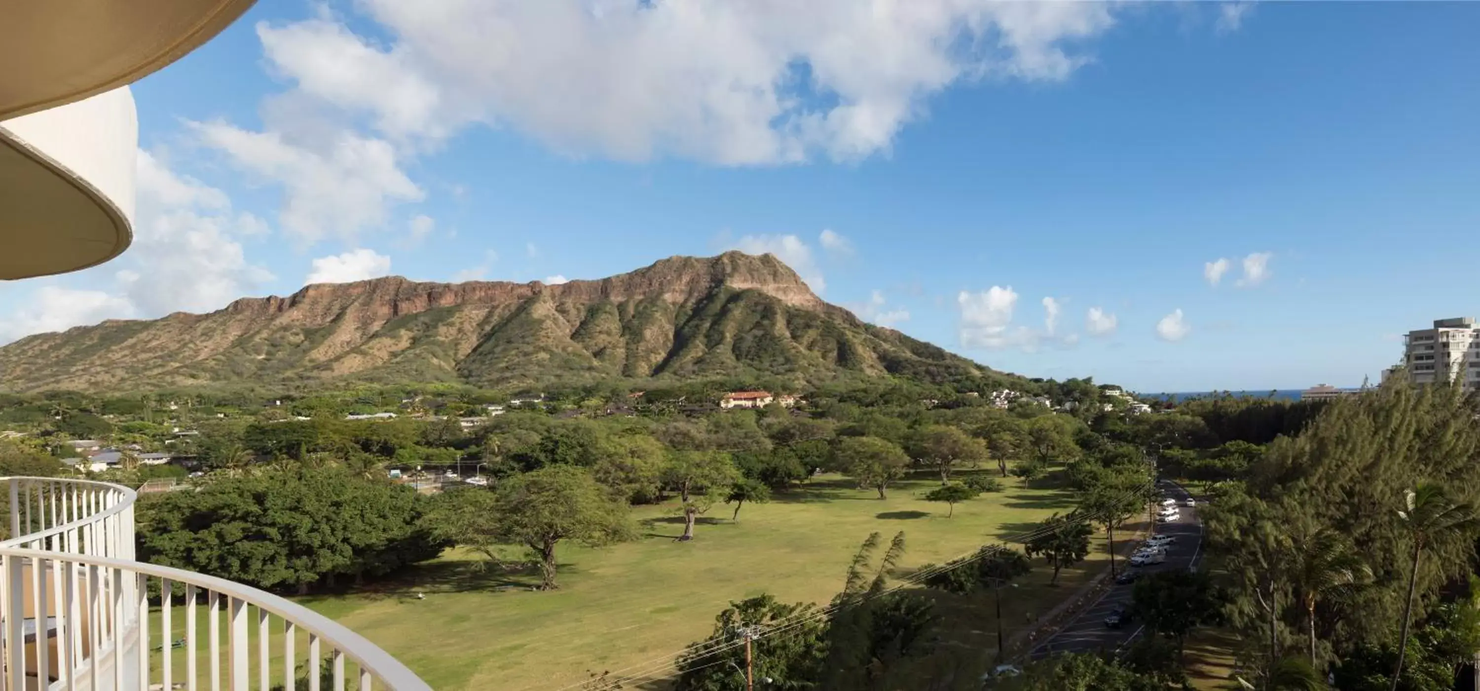 Landmark view, Mountain View in Lotus Honolulu at Diamond Head