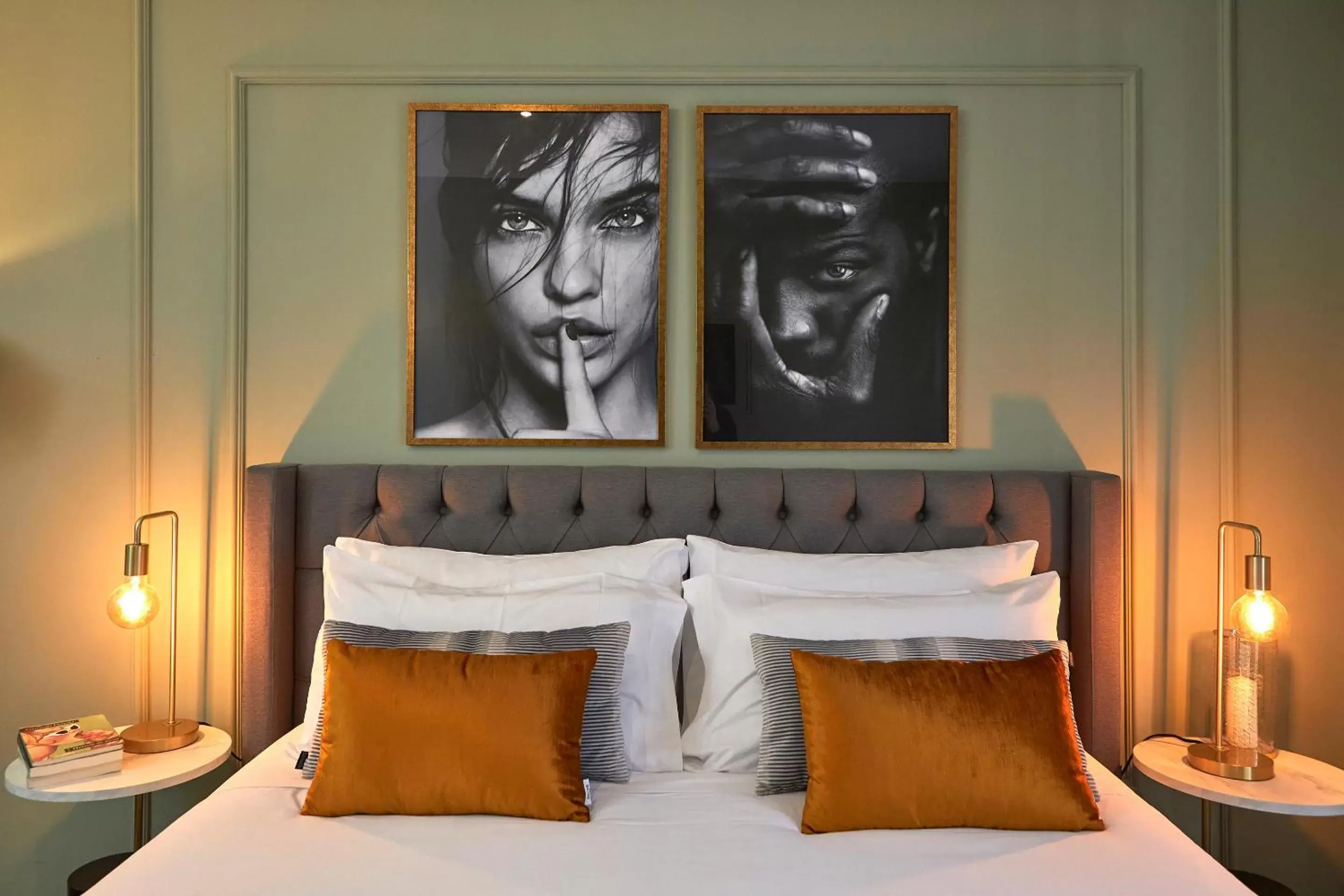 Bedroom, Bed in L&H La Latina Selection